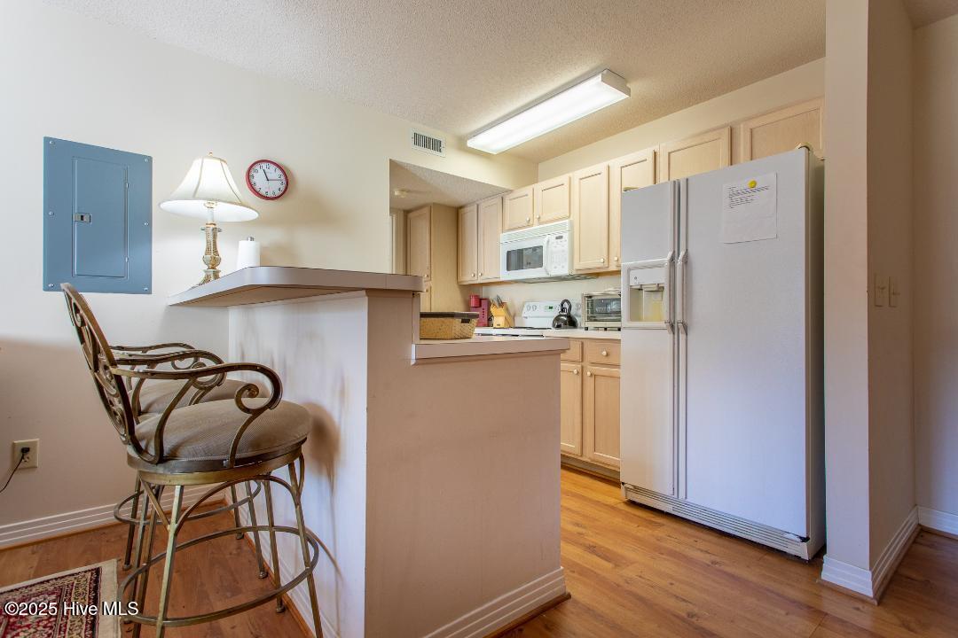 422 Albemarle Boulevard Apt 12c Property Photo 11