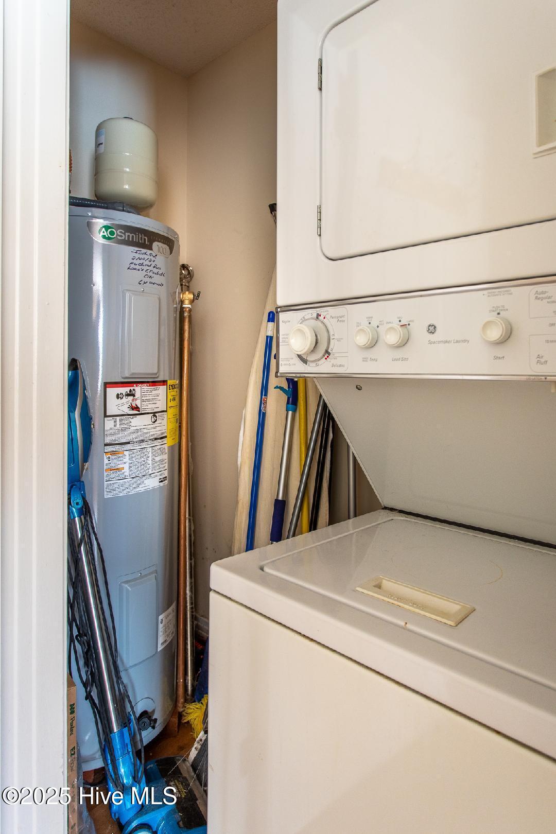 422 Albemarle Boulevard Apt 12c Property Photo 18