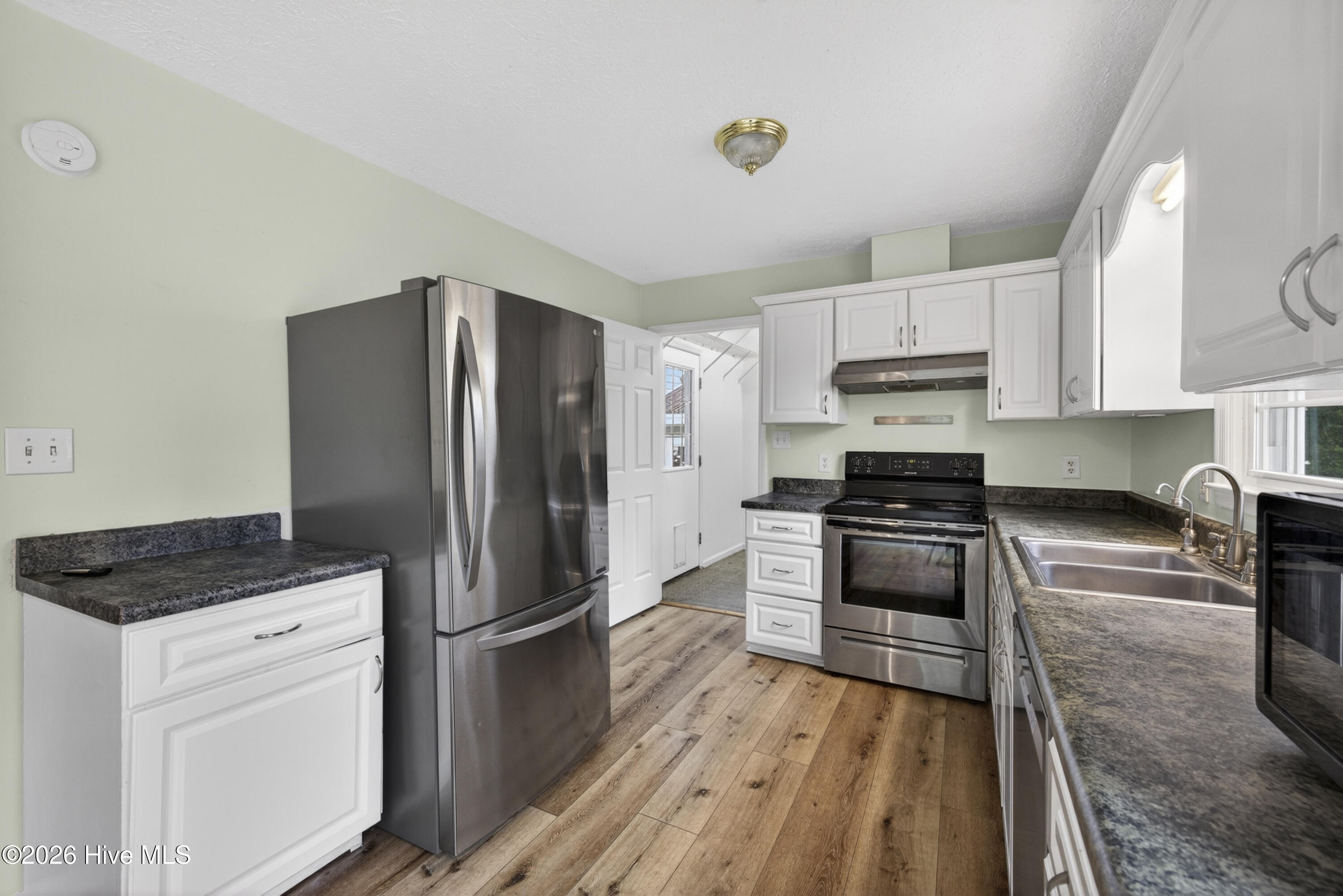 604 Augusta Avenue Property Photo 14
