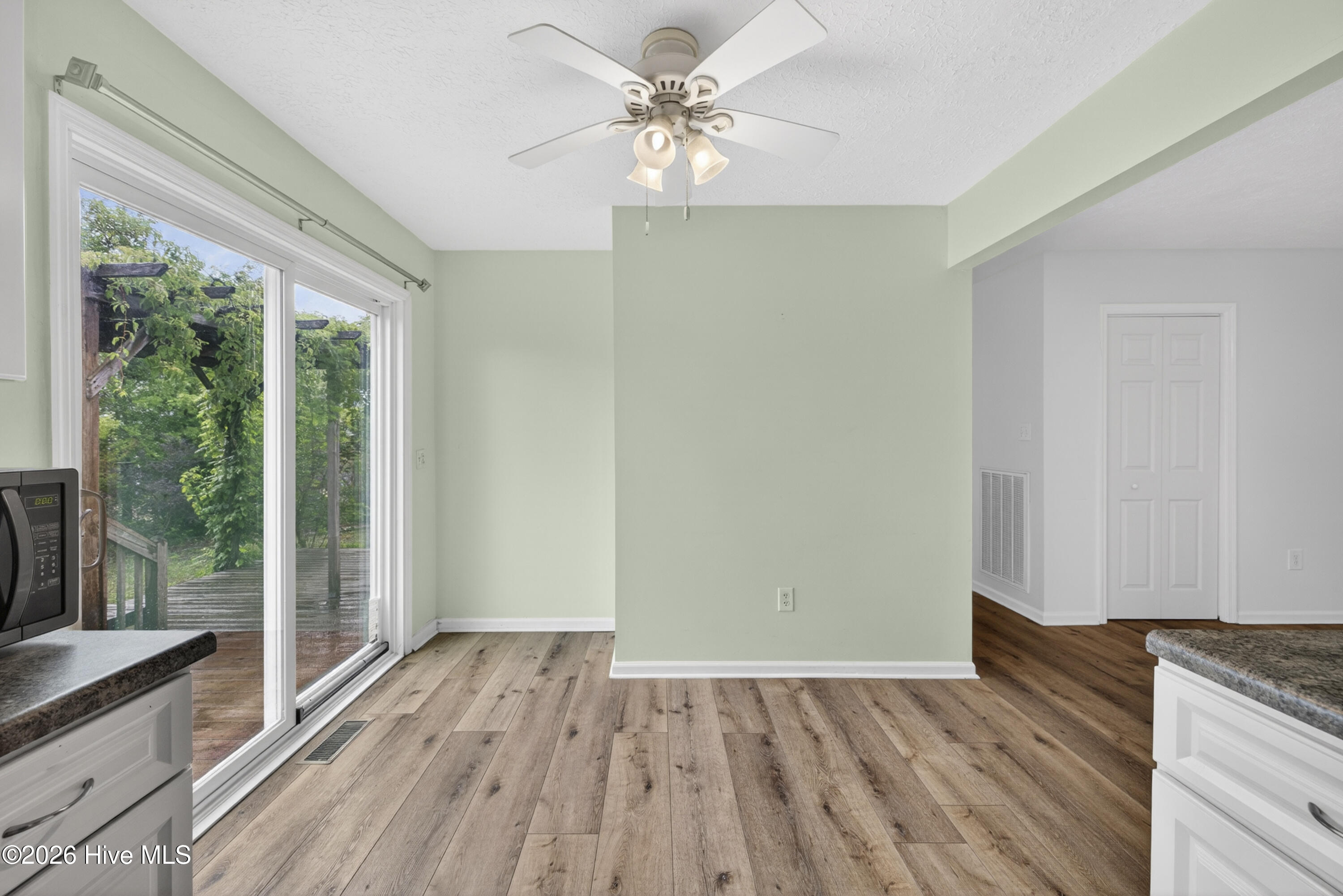 604 Augusta Avenue Property Photo 16