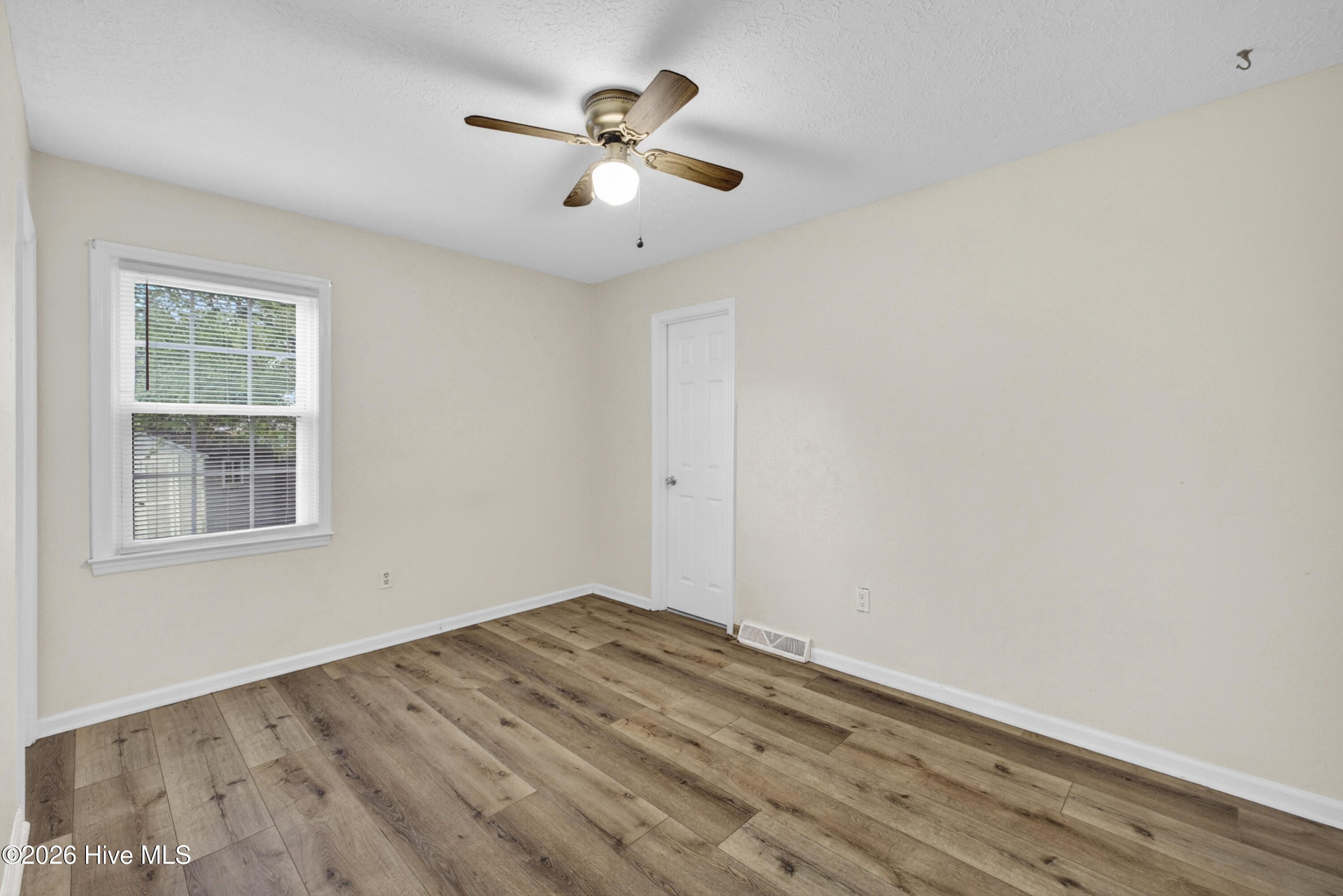 604 Augusta Avenue Property Photo 18