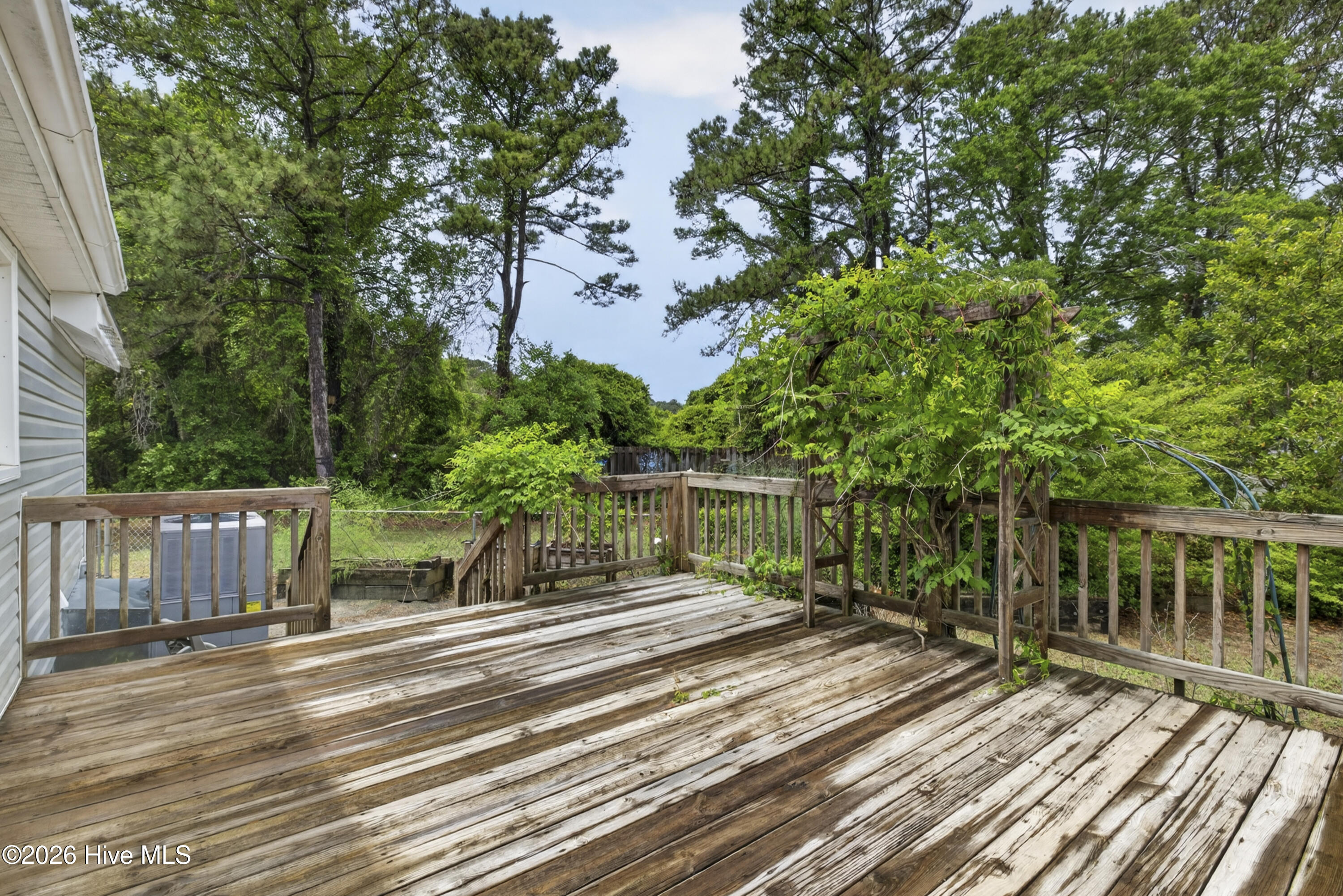 604 Augusta Avenue Property Photo 44