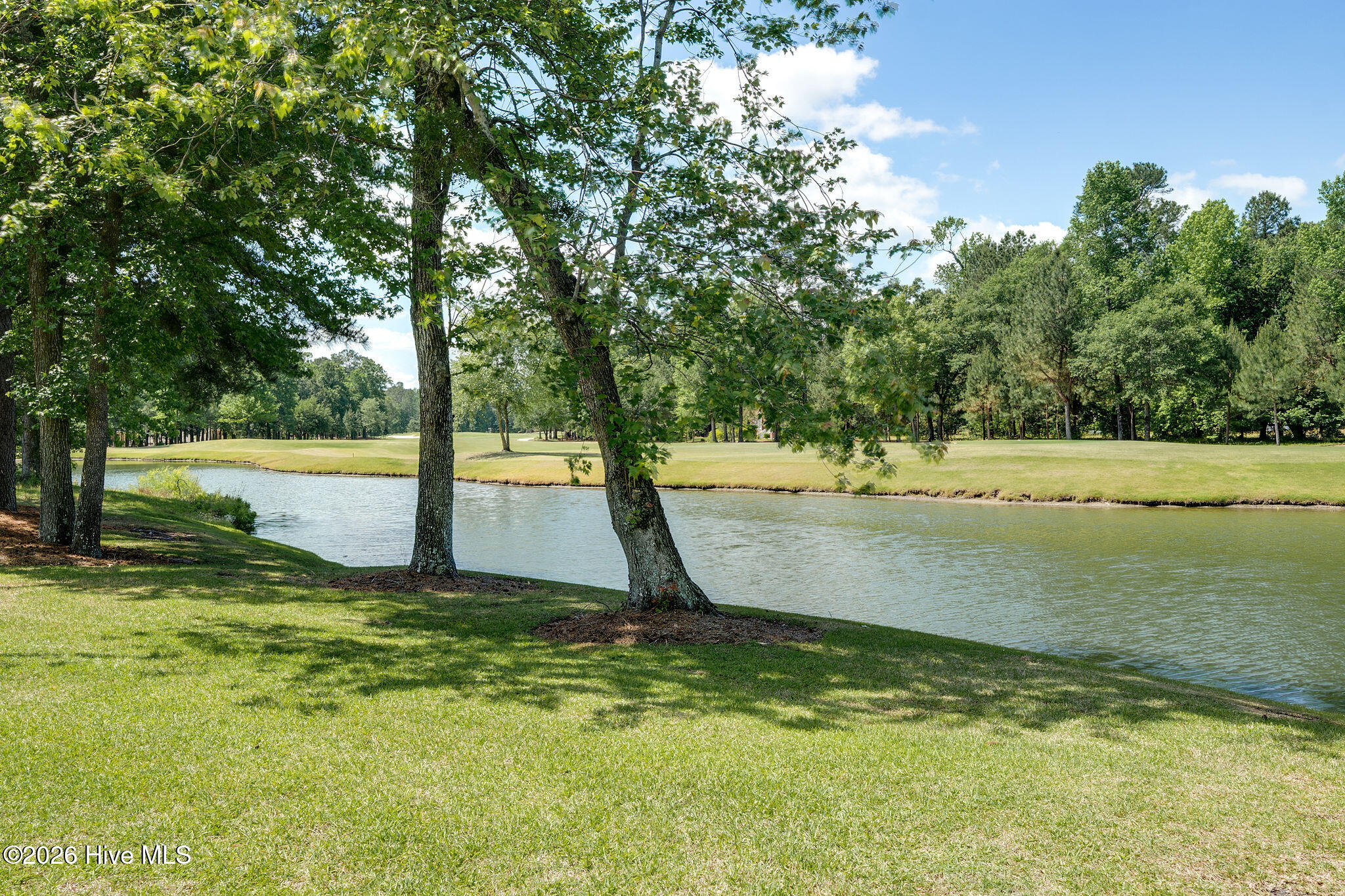 152 E Winding Way Property Photo 42
