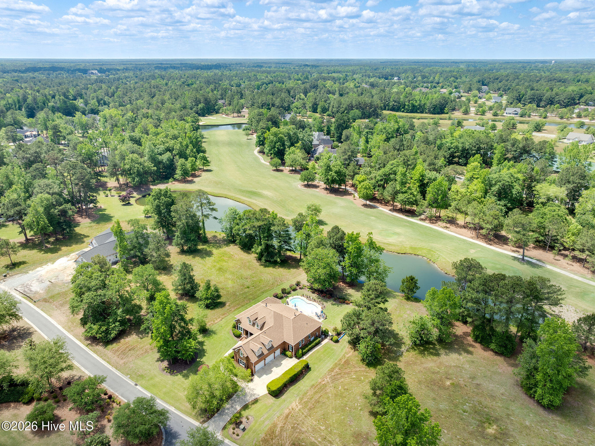 152 E Winding Way Property Photo 46