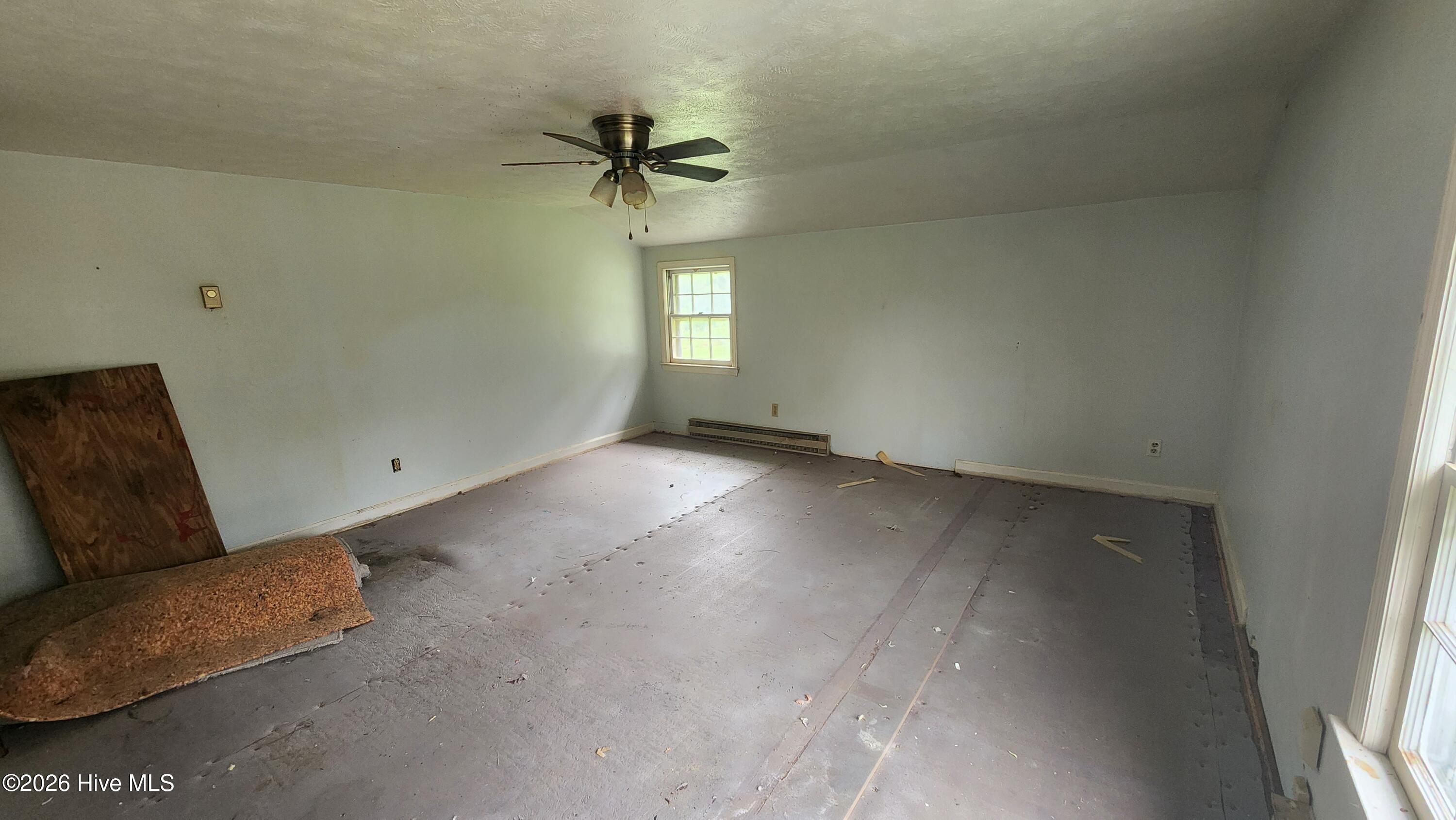 581 Hallsboro Road Property Photo 12