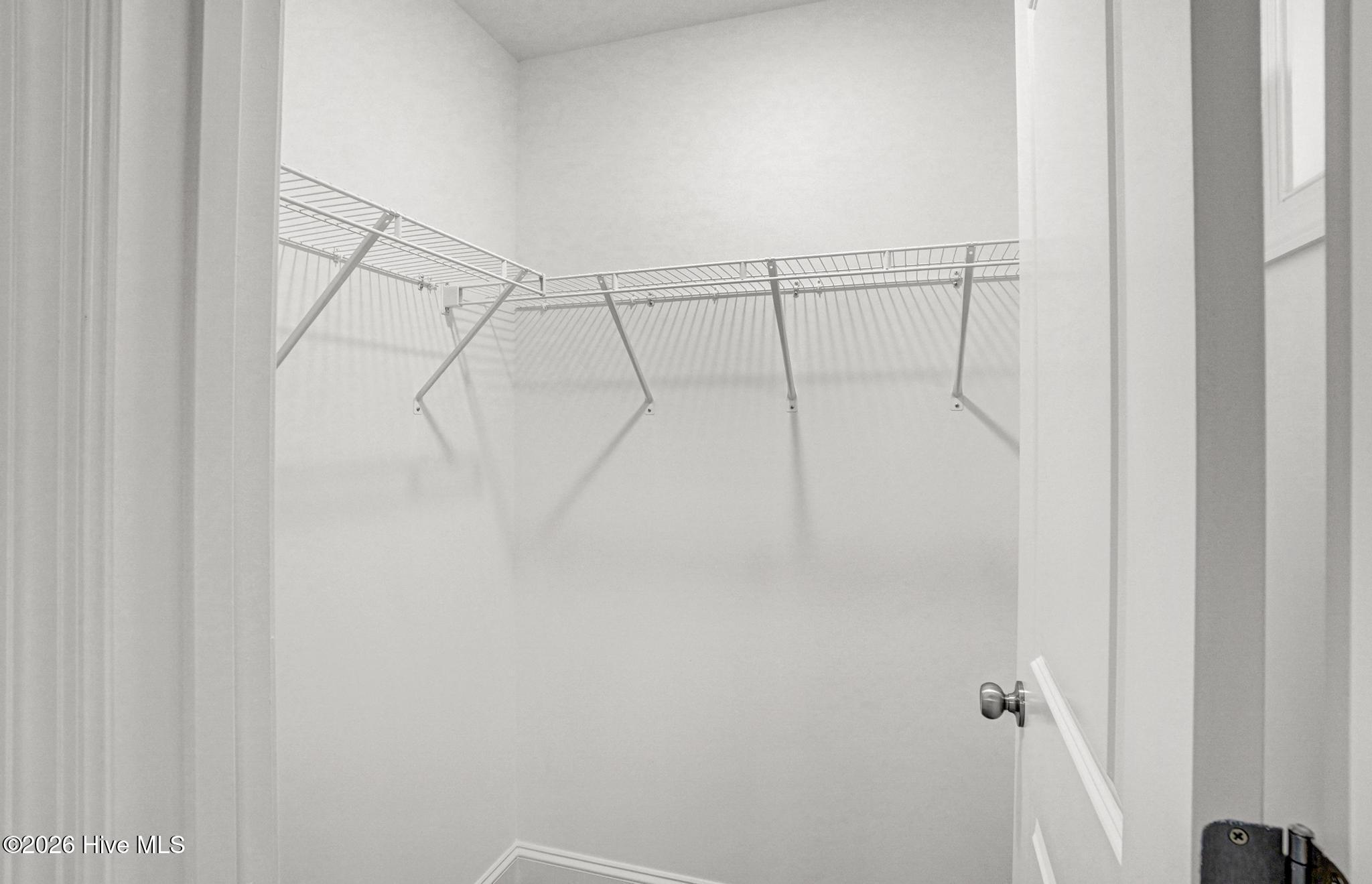 420 Albion Court Property Photo 27