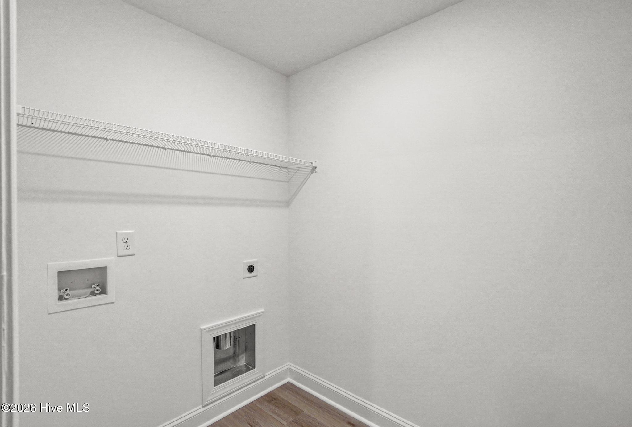 420 Albion Court Property Photo 30