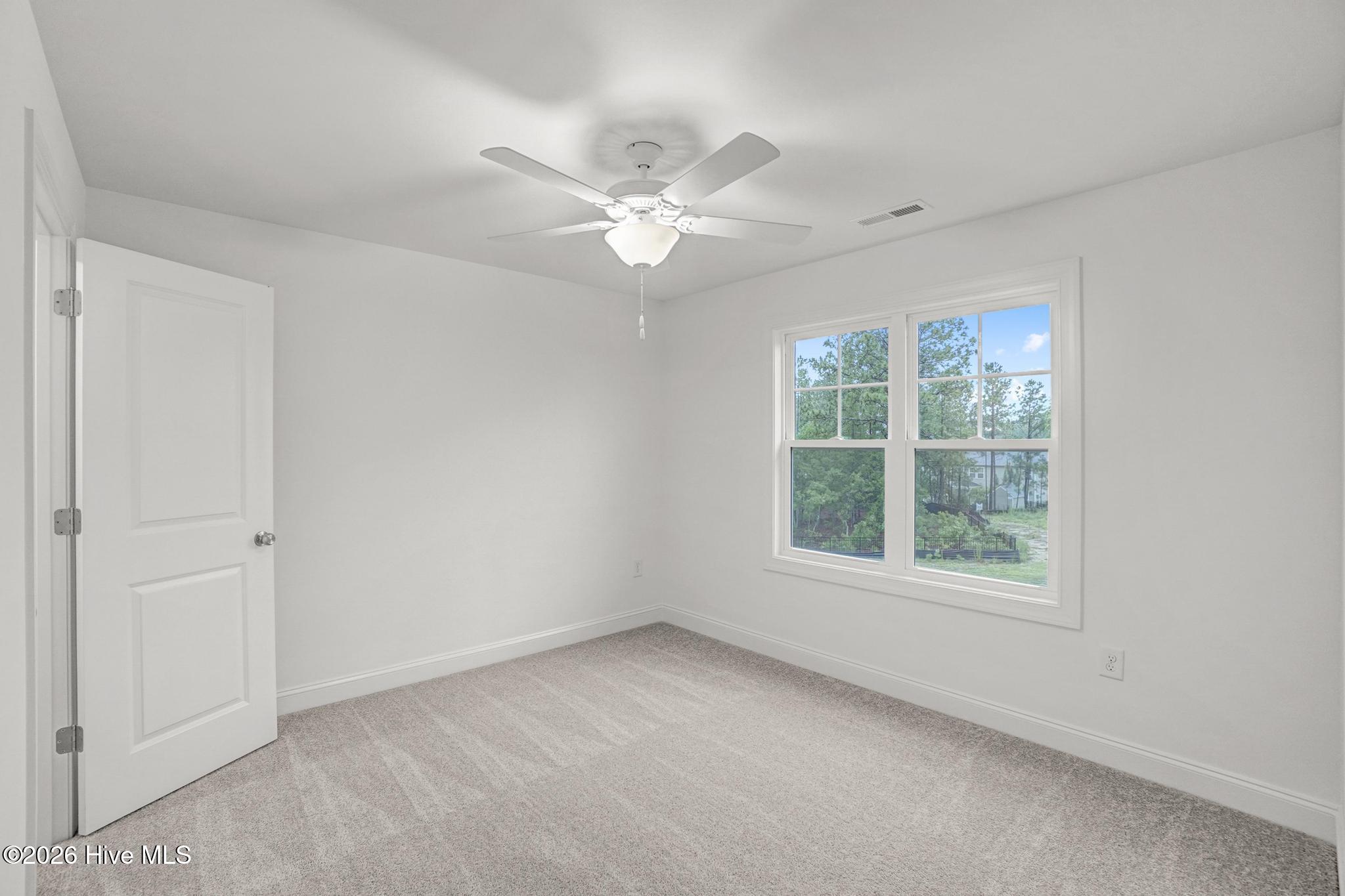 420 Albion Court Property Photo 31