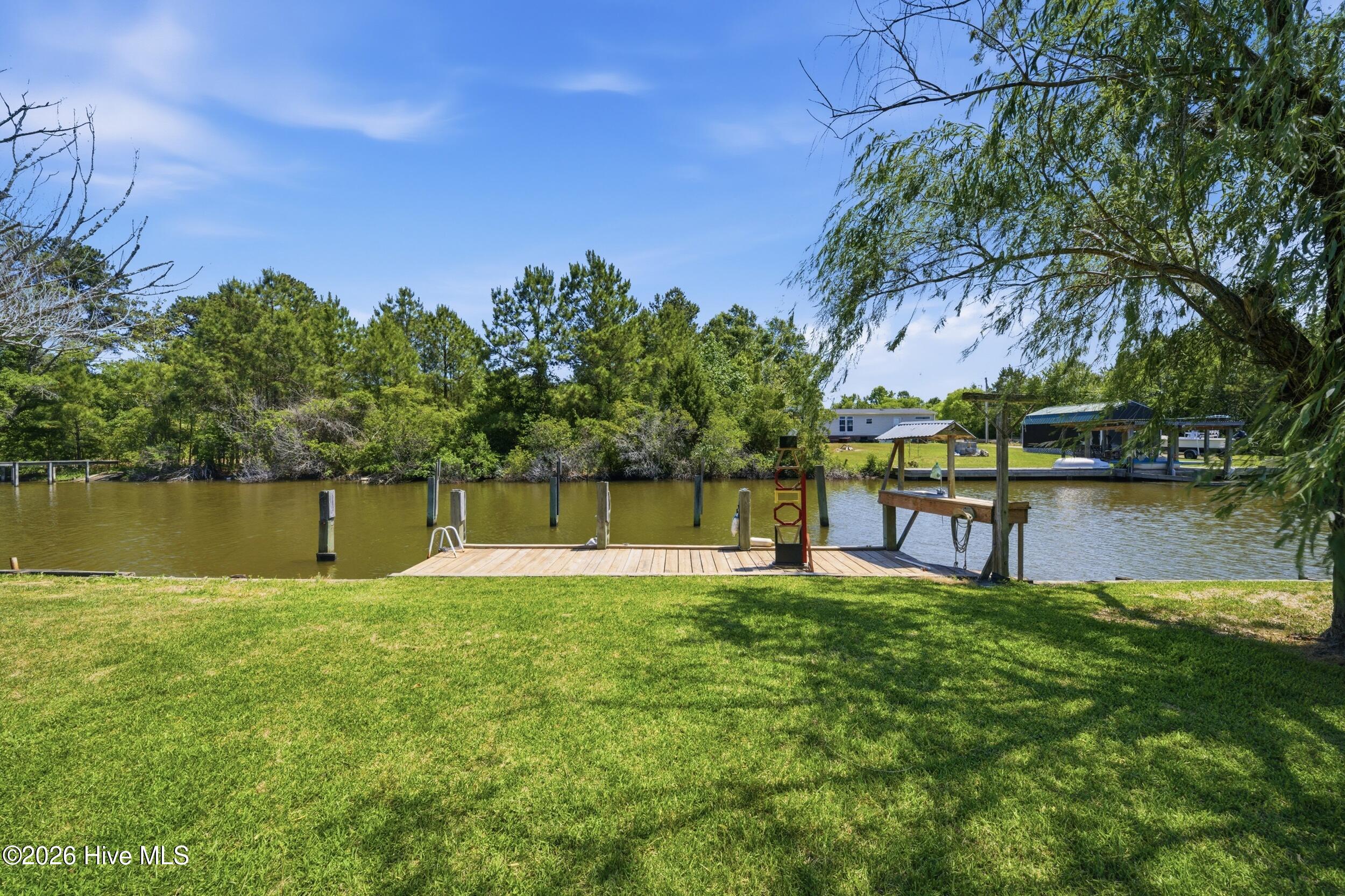 136 Simpson Road Property Photo 2