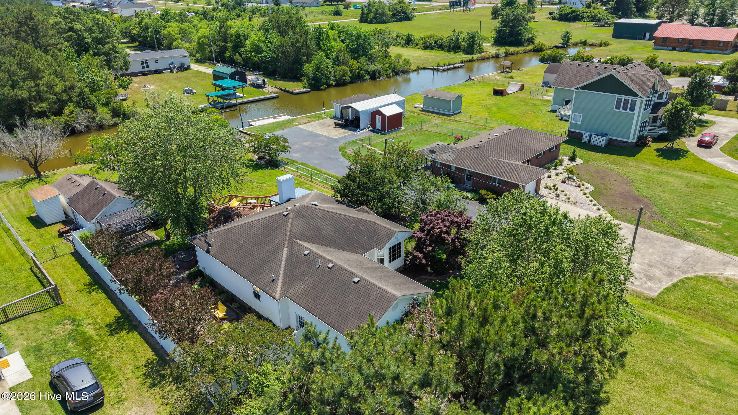 136 Simpson Road Property Photo 40