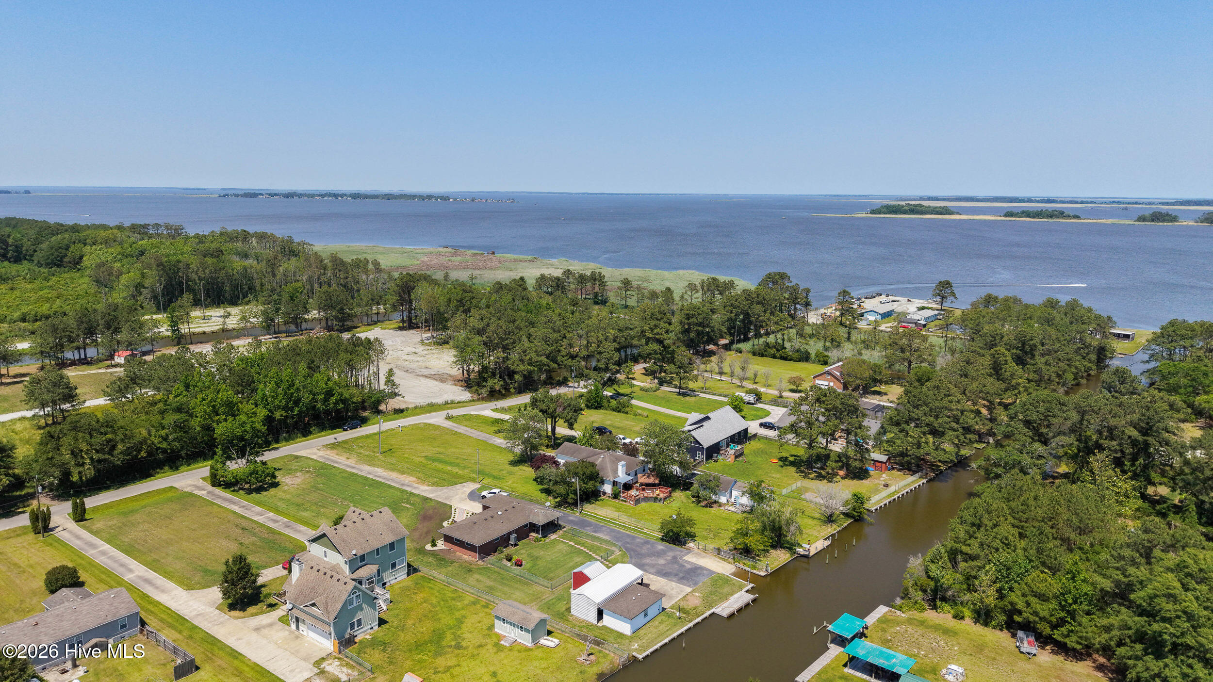 136 Simpson Road Property Photo 43