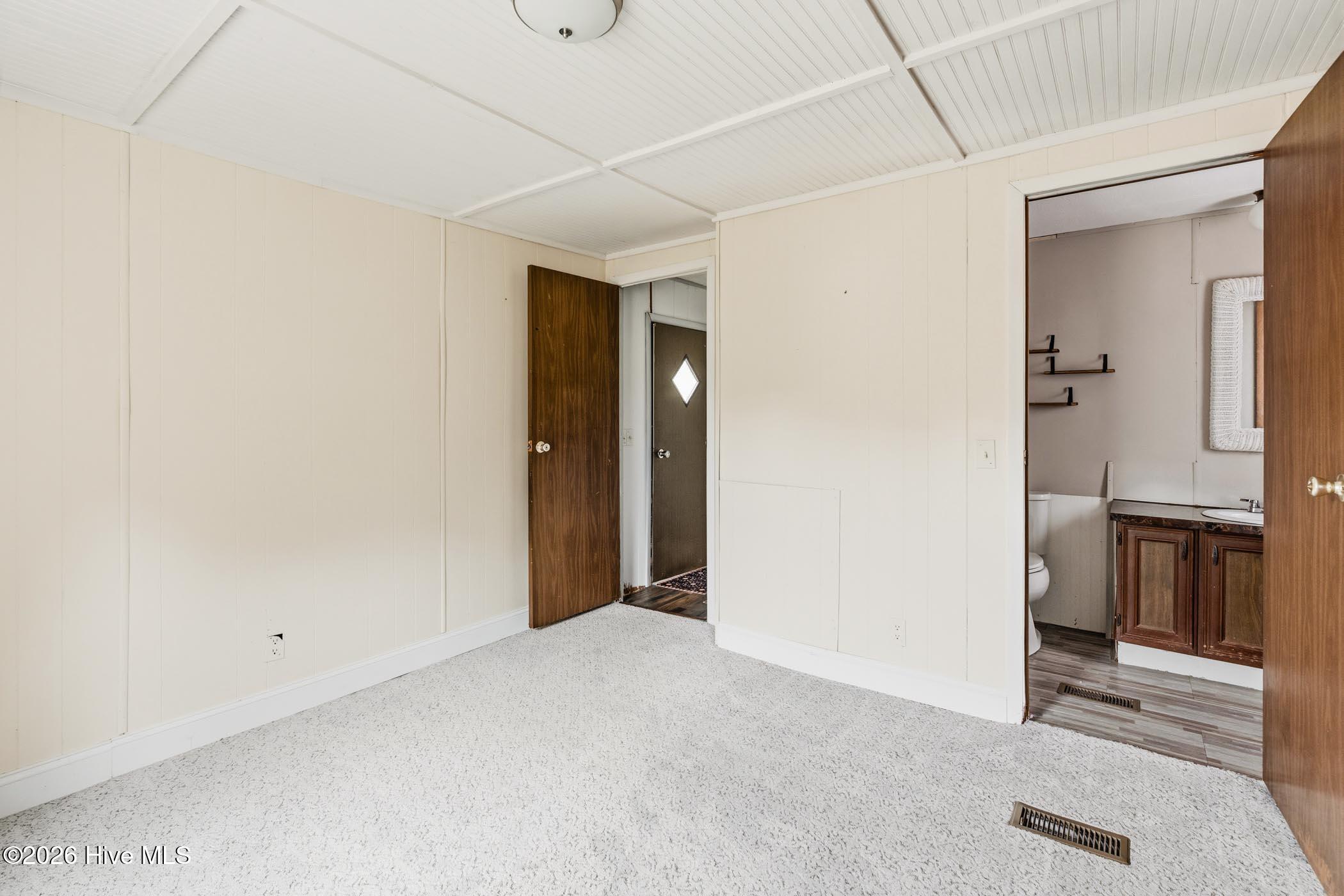 112 Jefferson Drive Property Photo 46