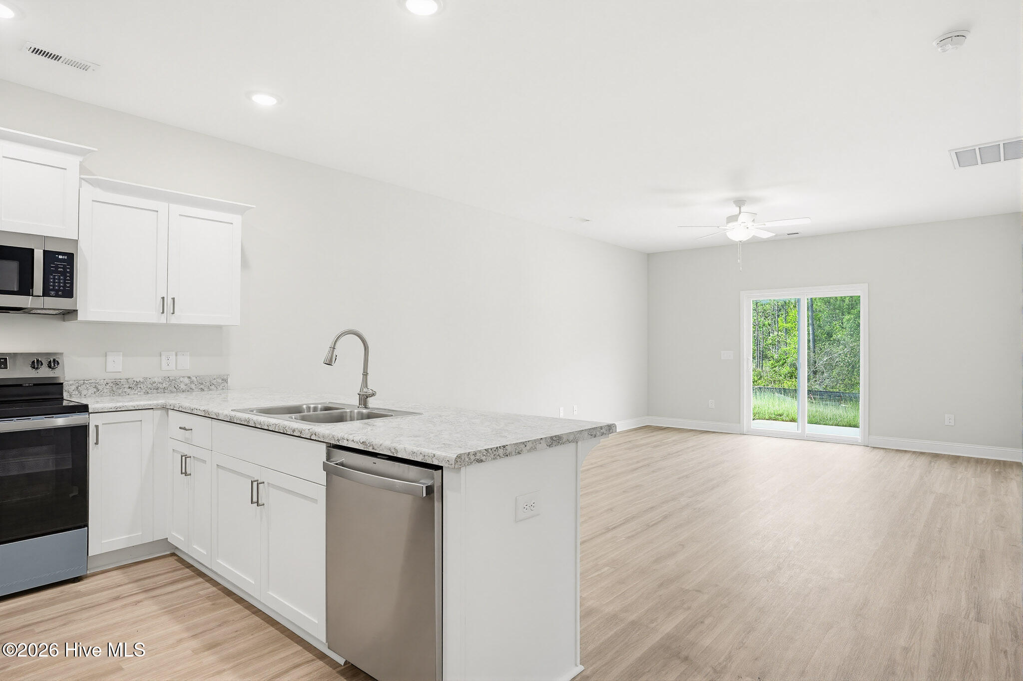 227 Sandpiper Place Property Photo 11