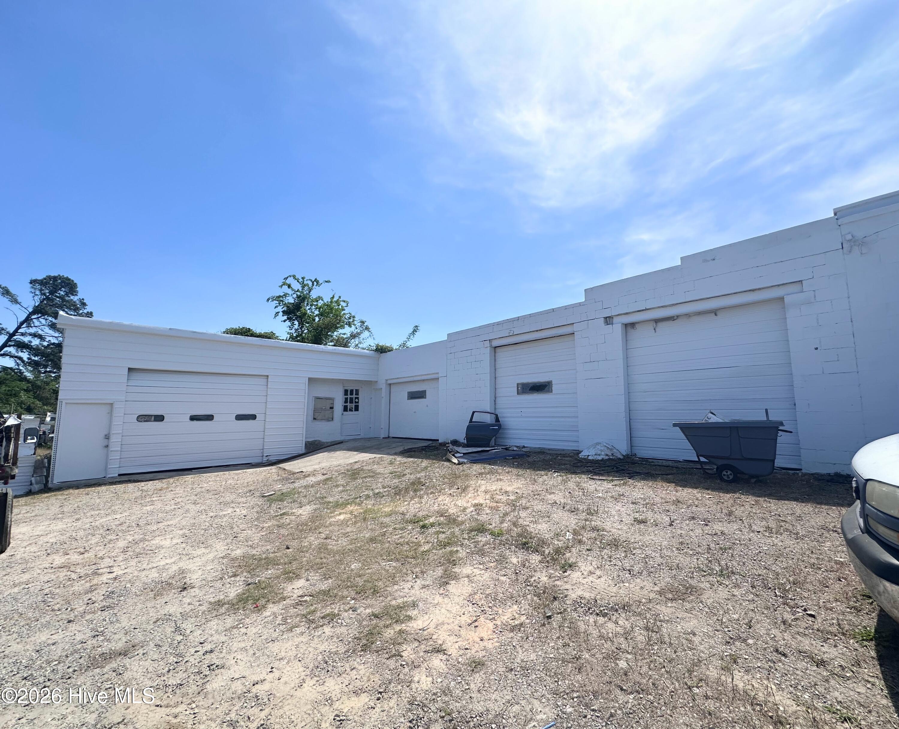 2876 Deans Bridge Road Property Photo 5