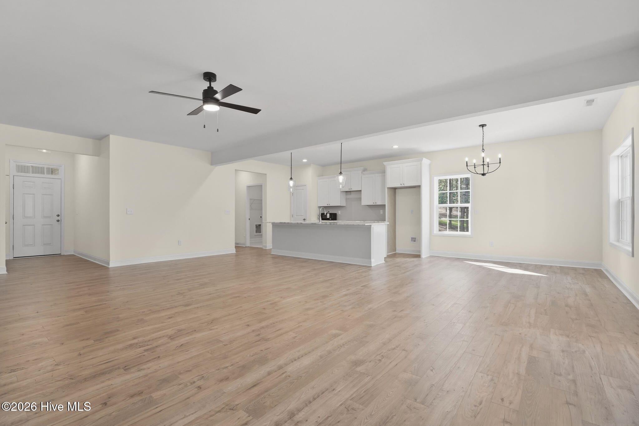 5008 Arcadia Way Property Photo 3