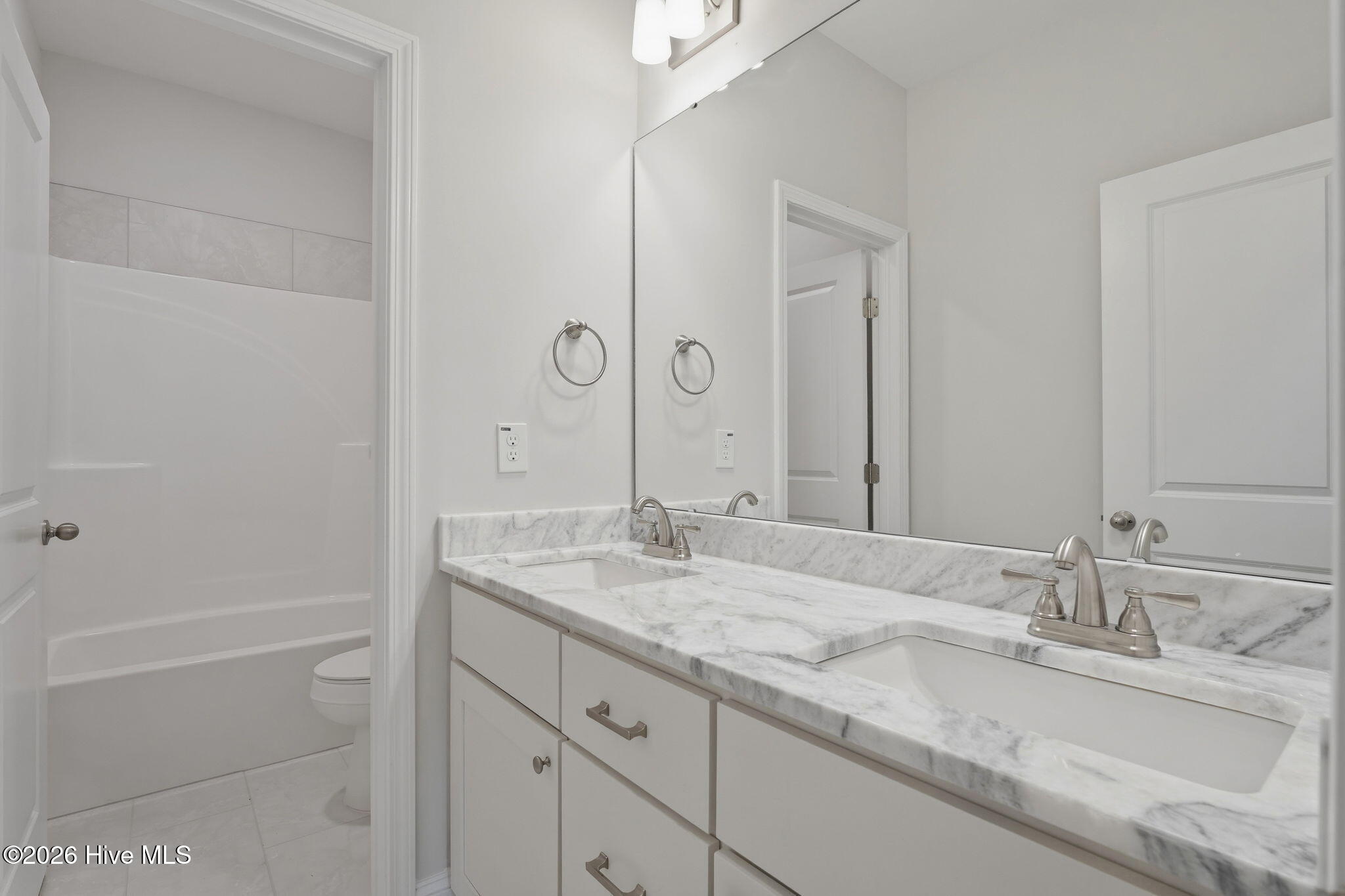 5008 Arcadia Way Property Photo 6