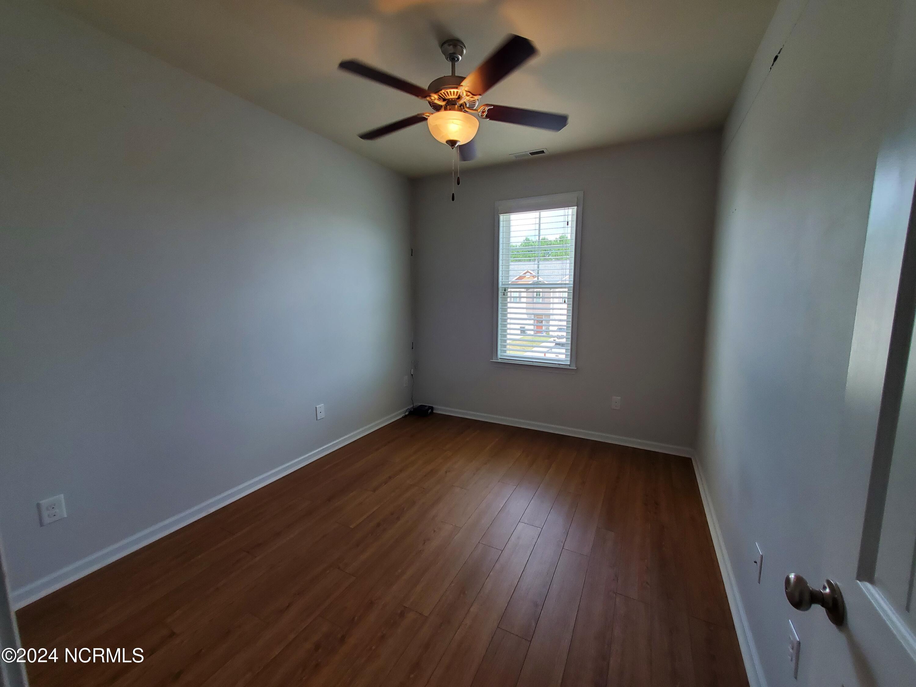 326 Cedar Island Trail Property Photo 13