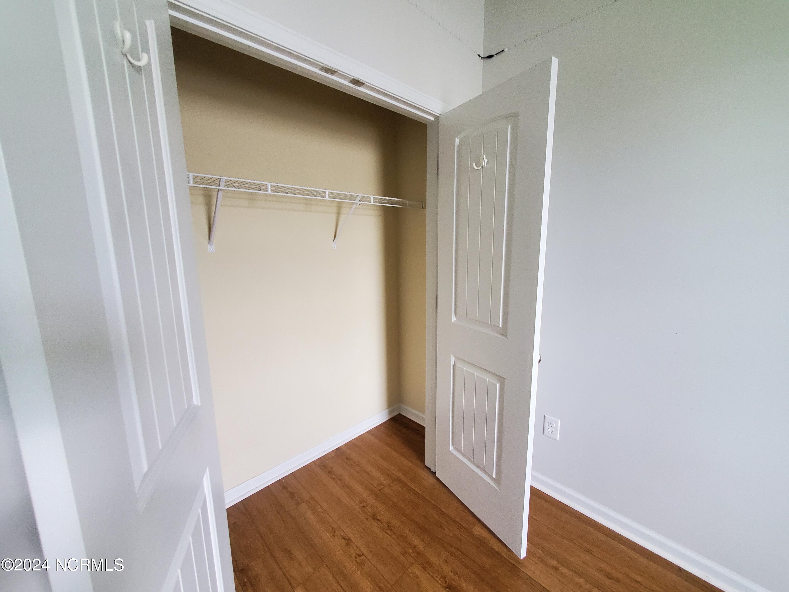 326 Cedar Island Trail Property Photo 14