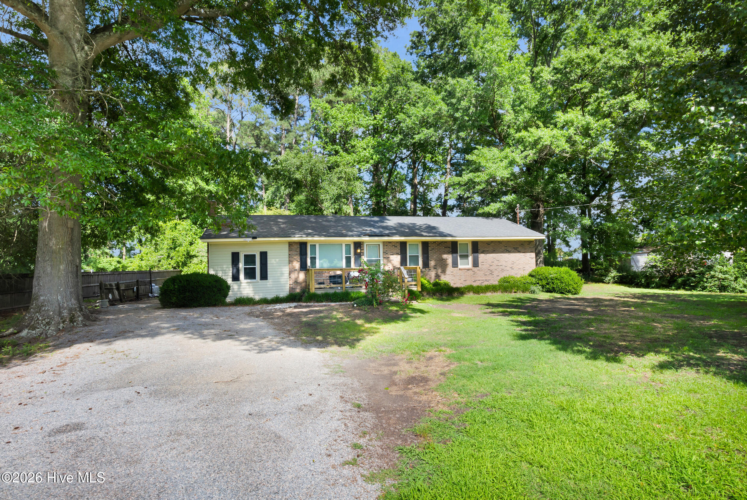 4007 Dennis Mclawhorn Road Property Photo 6