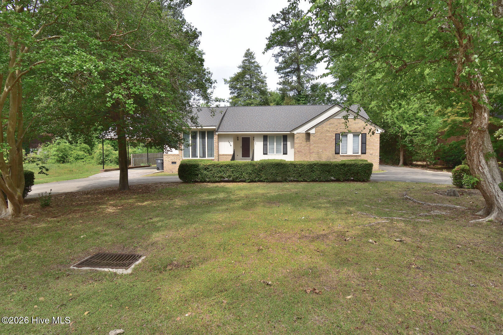1016 Niblick Drive Property Photo 1