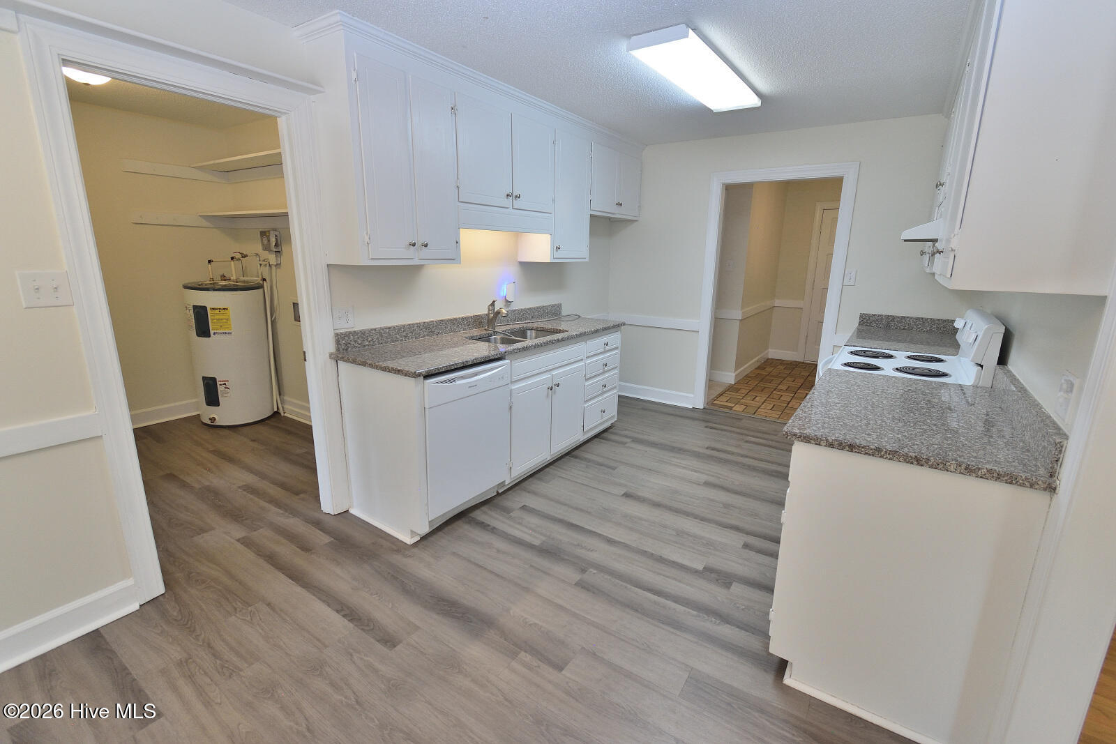 1016 Niblick Drive Property Photo 15