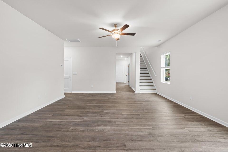 906 Lanyard Lane Property Photo 16