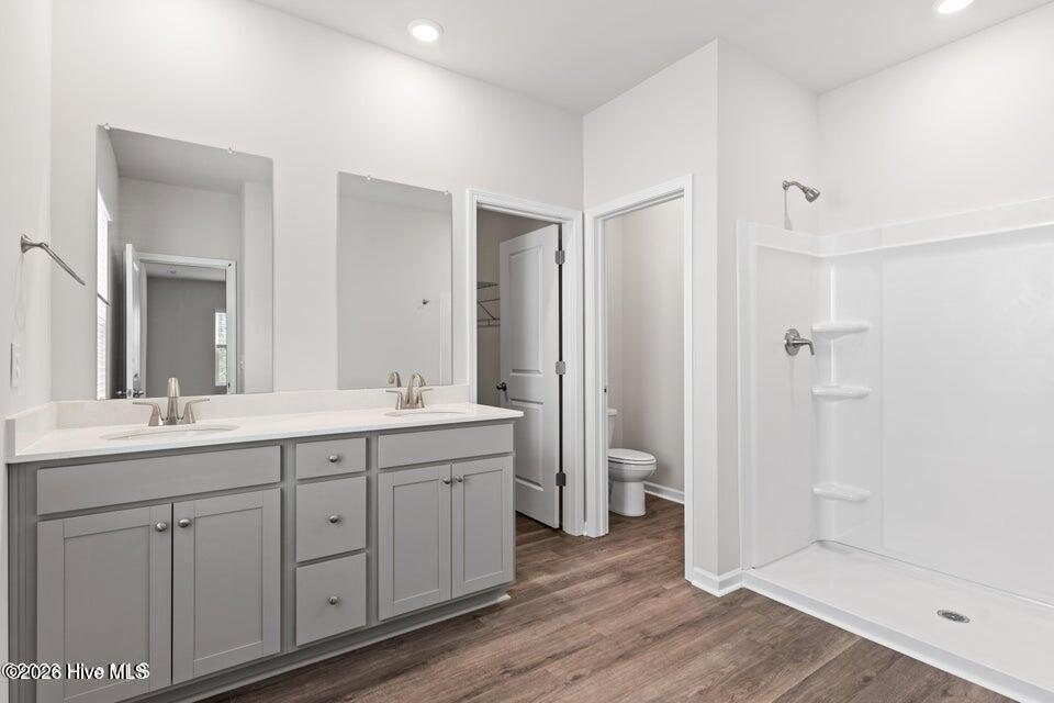 717 Helm Drive Property Photo 10