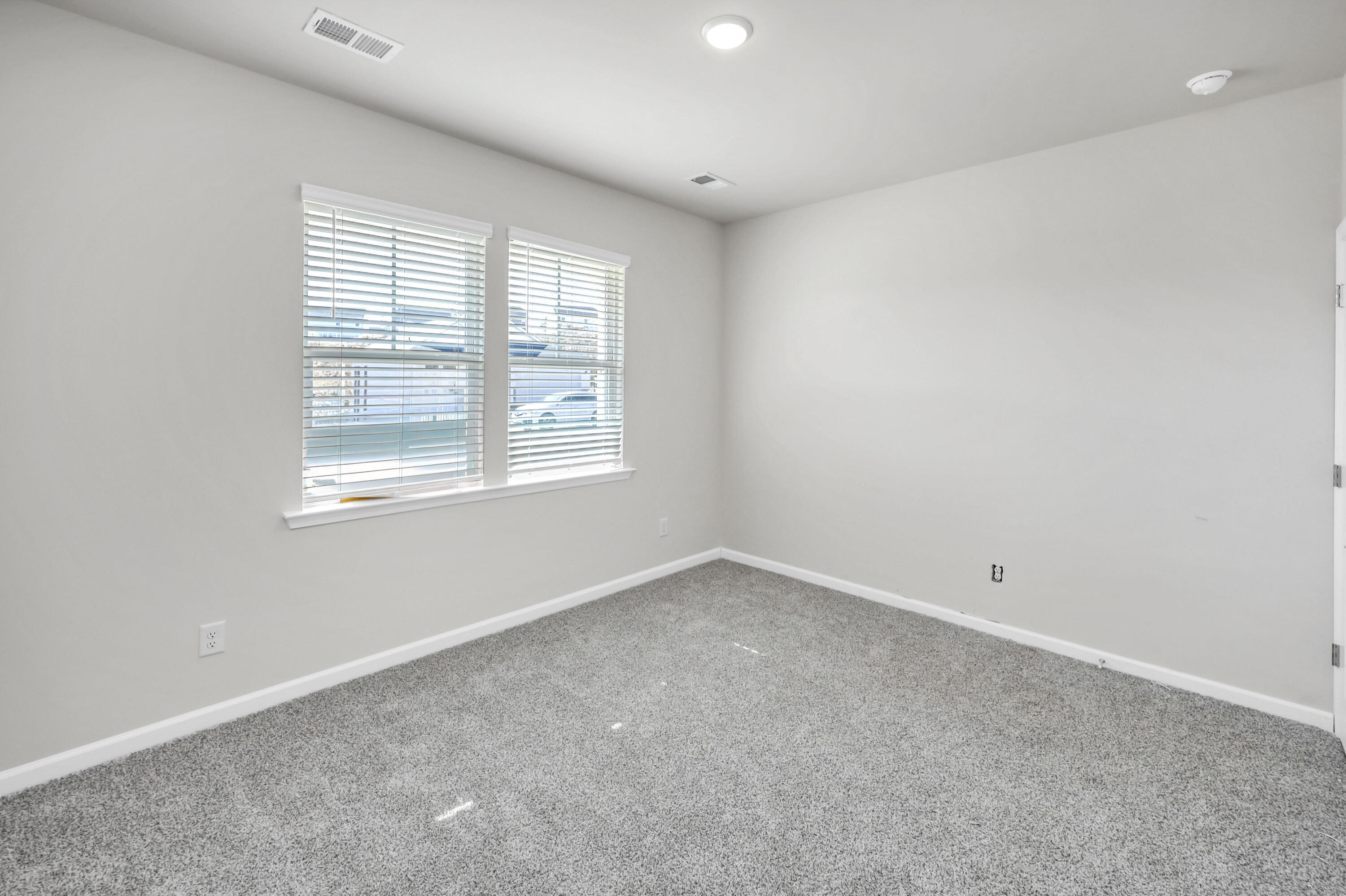 9168 Malahide Lane Property Photo 32