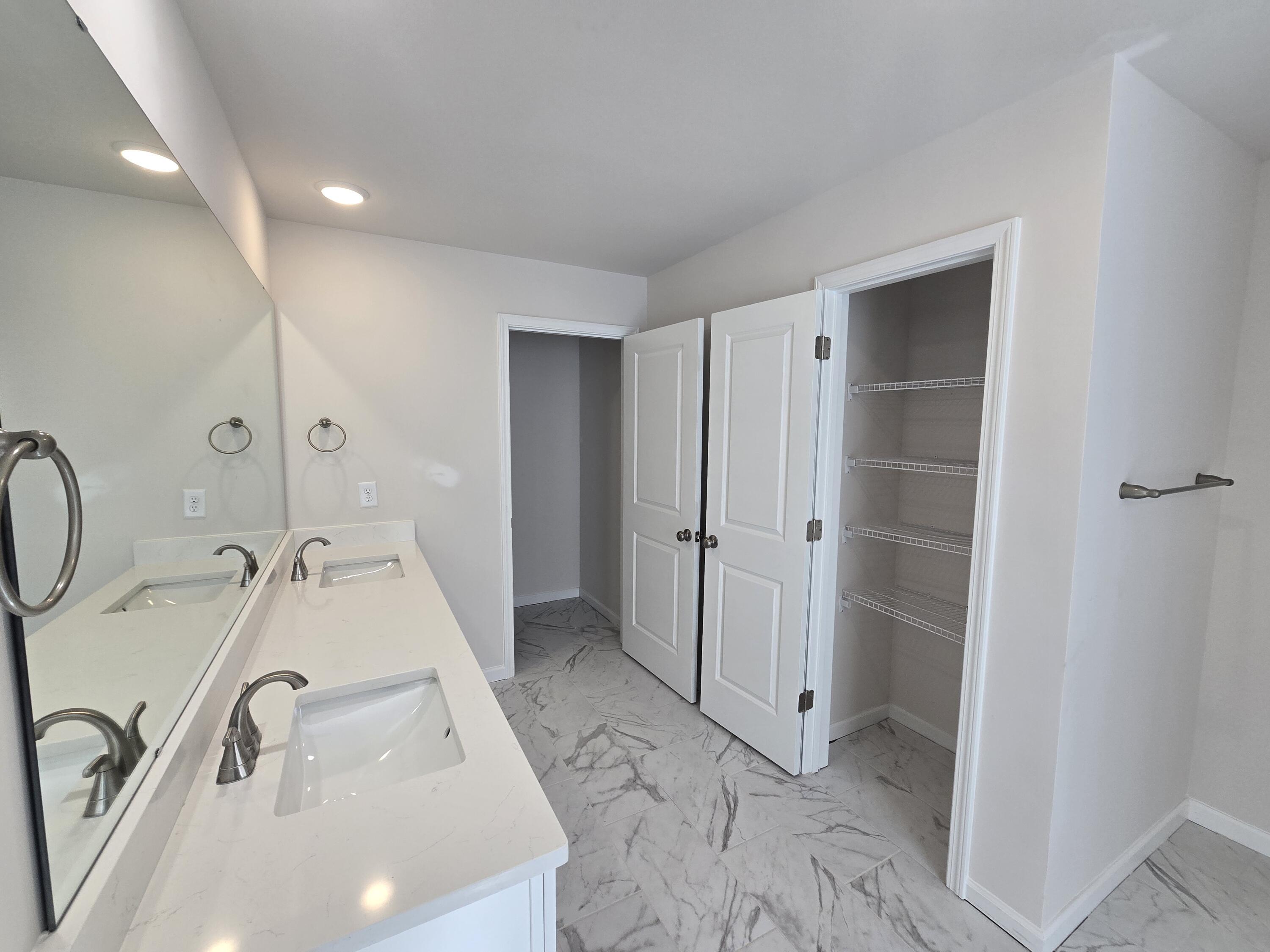 5235 Tullamore Drive Property Photo 17