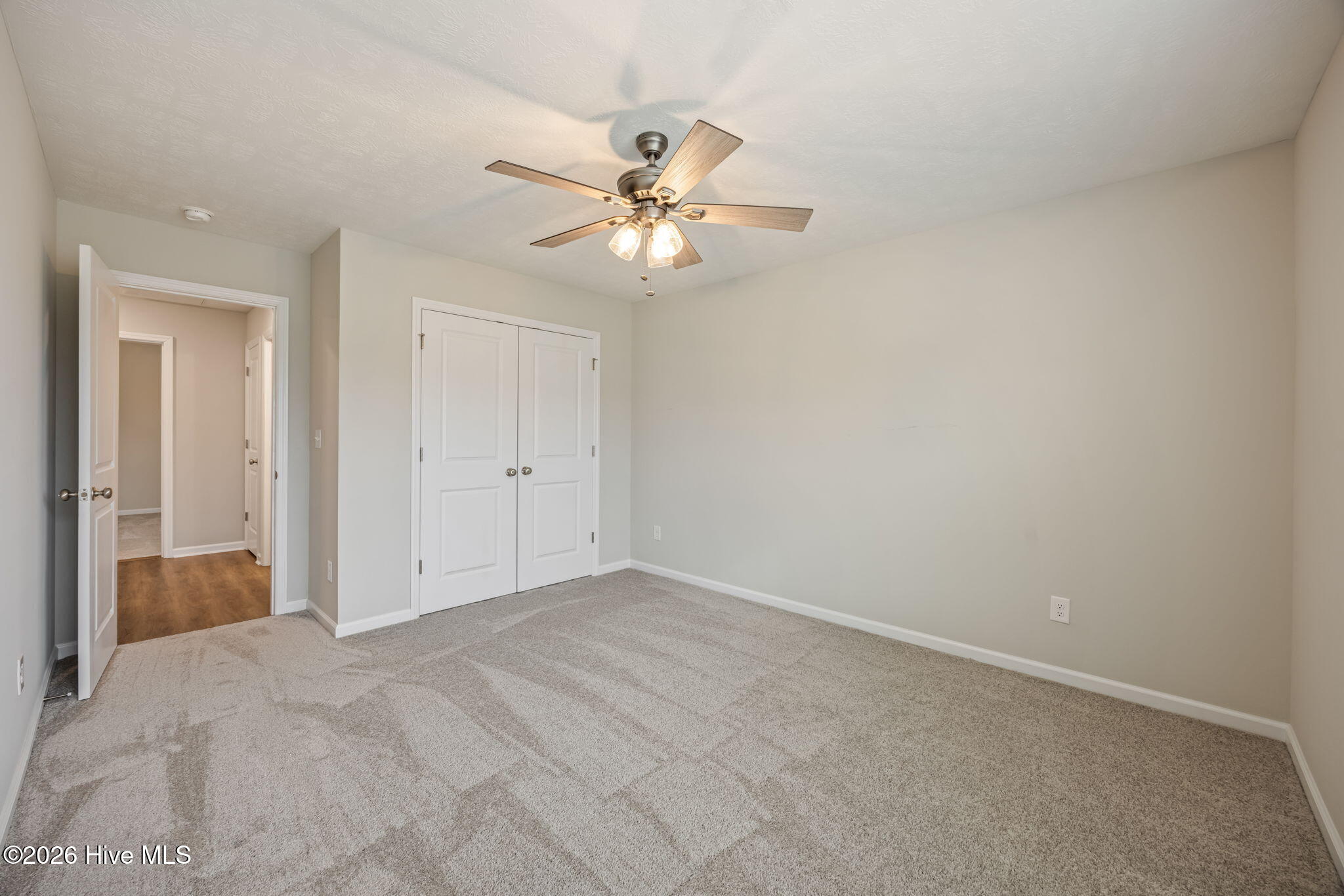 214 Sutton Court Property Photo 29