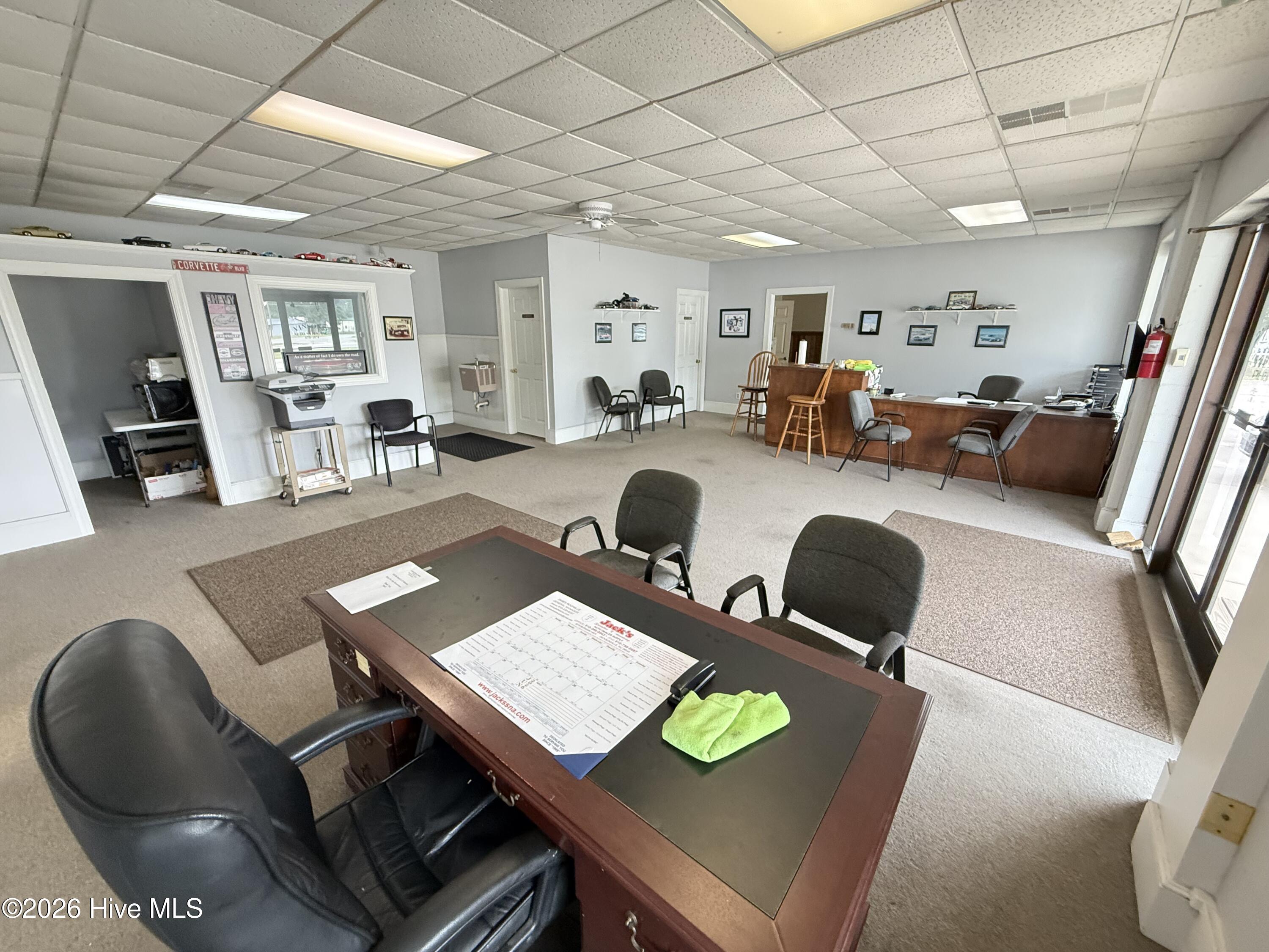 906 N Breazeale Avenue Property Photo 3