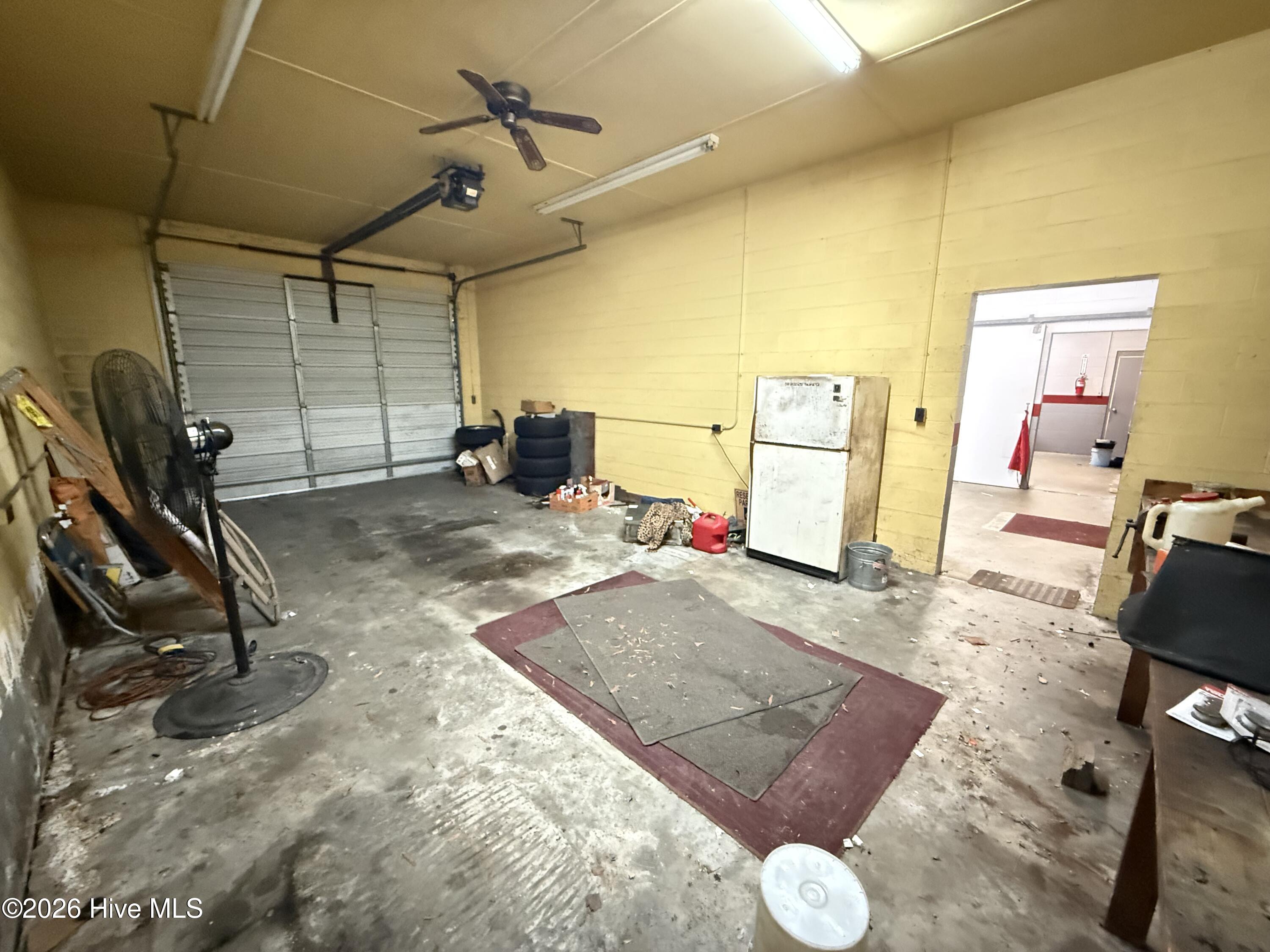 906 N Breazeale Avenue Property Photo 12