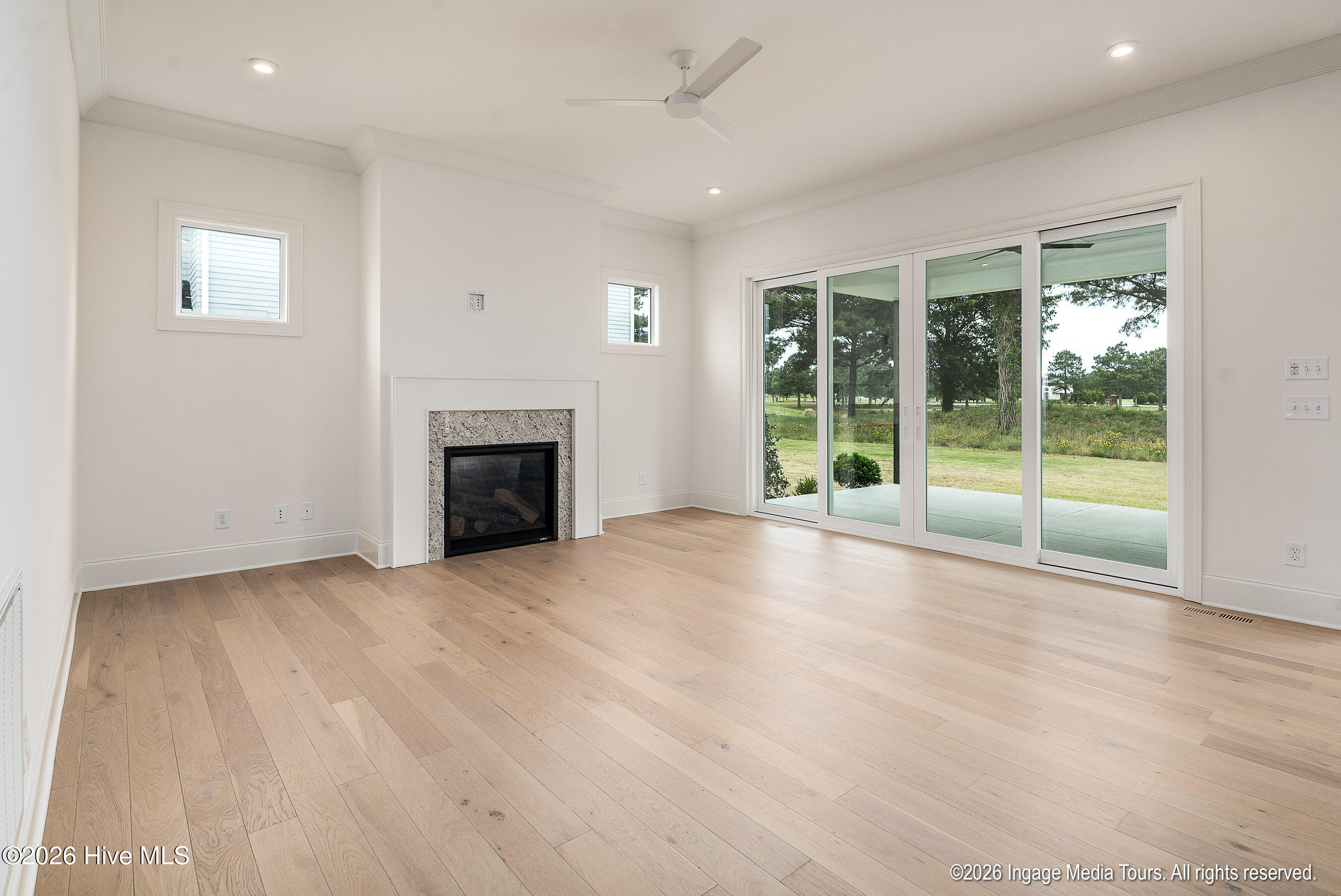 168 Pine Tree Point Property Photo 6