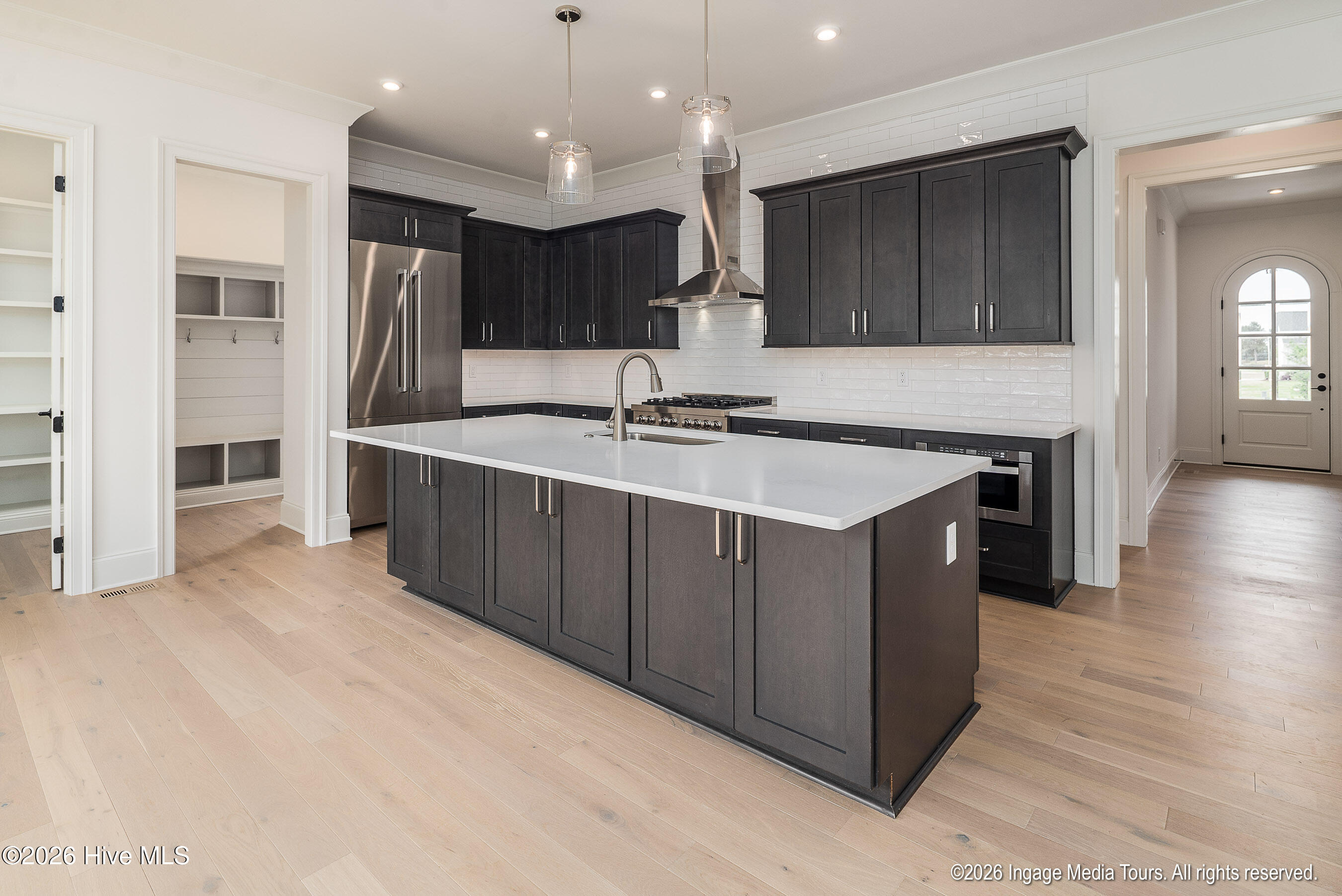168 Pine Tree Point Property Photo 12