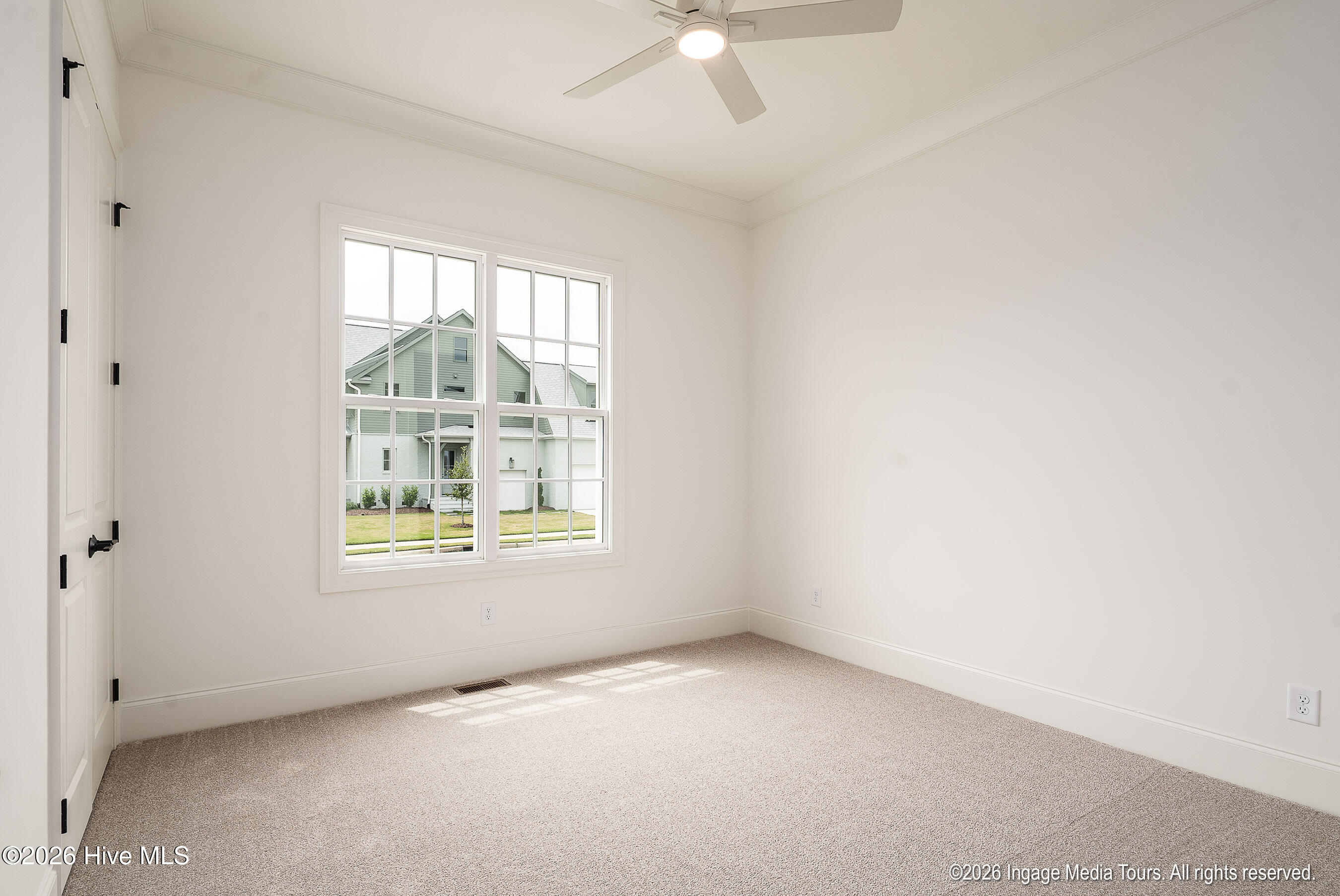 168 Pine Tree Point Property Photo 18