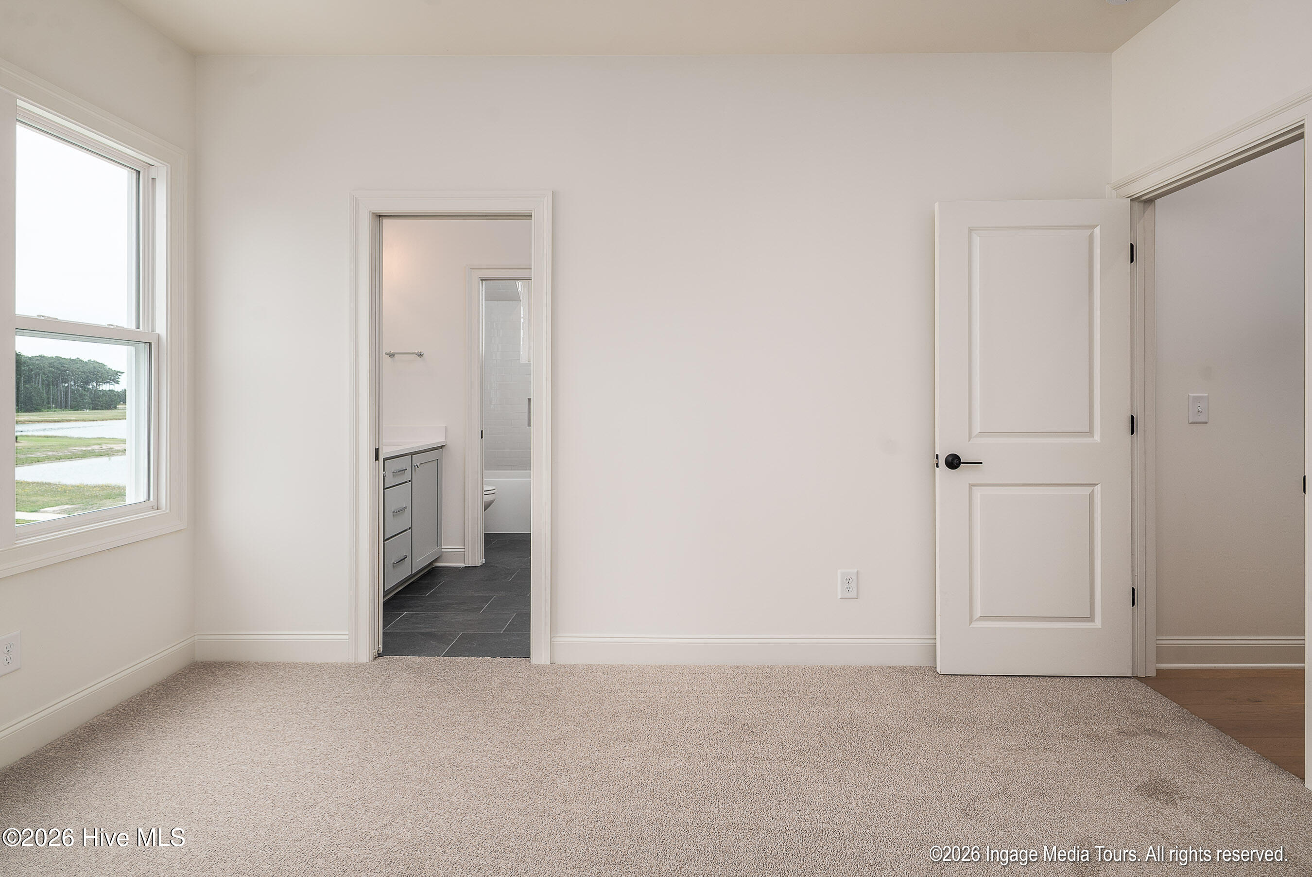168 Pine Tree Point Property Photo 32