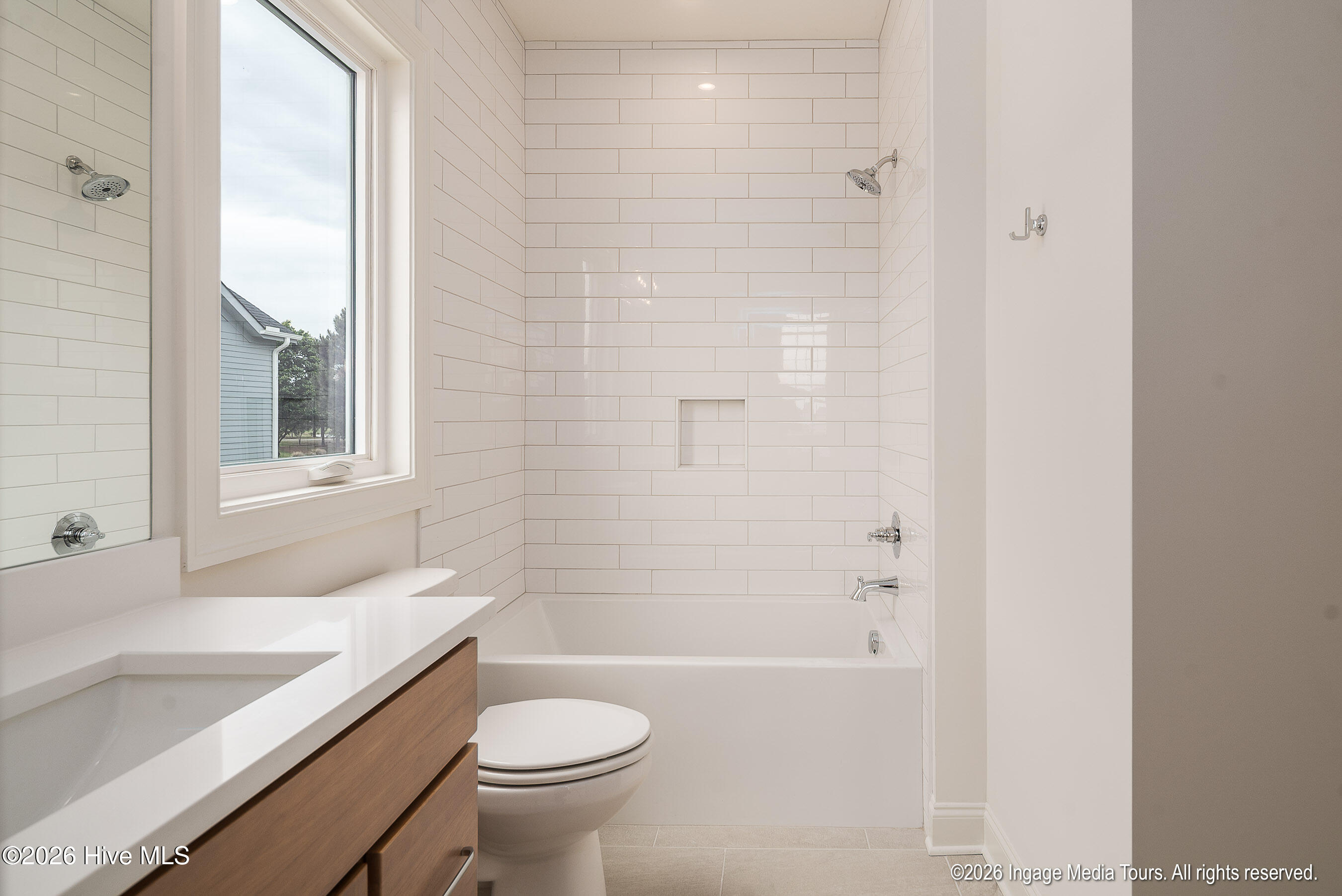 168 Pine Tree Point Property Photo 39