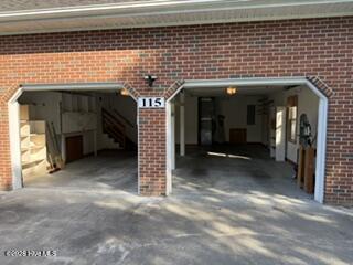 115 Pine Street Property Photo 6