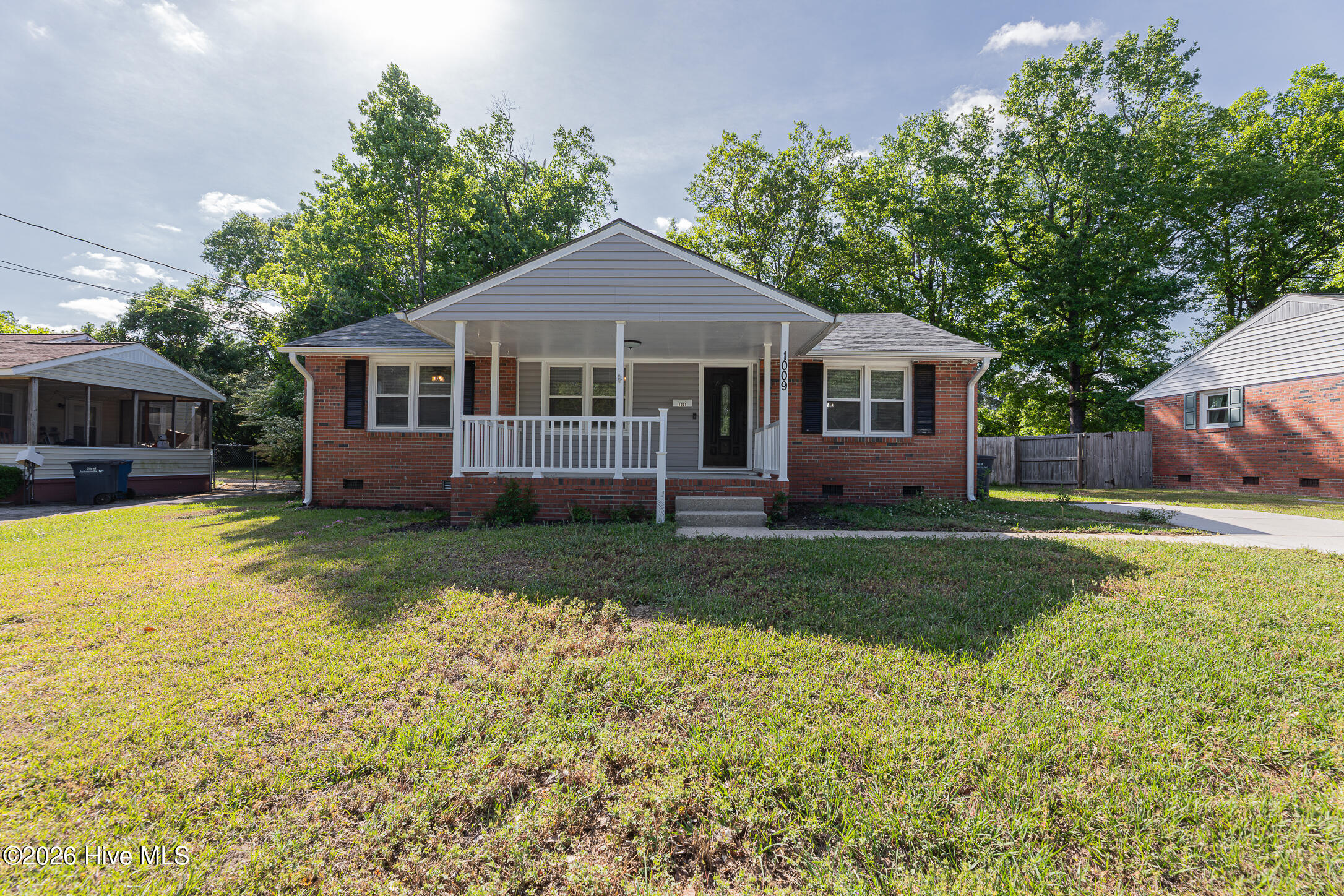 1009 River Street Property Photo 1