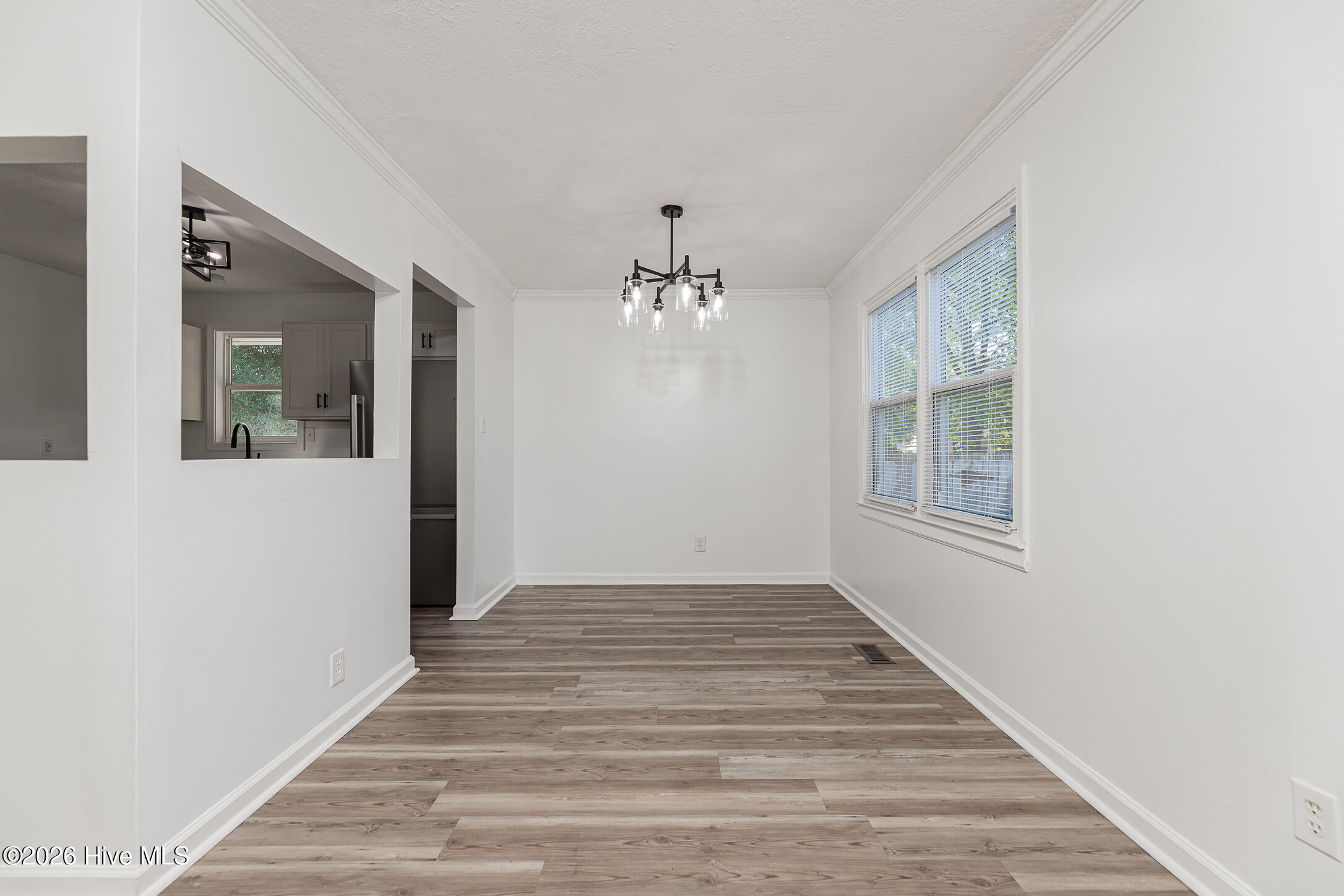 1009 River Street Property Photo 8