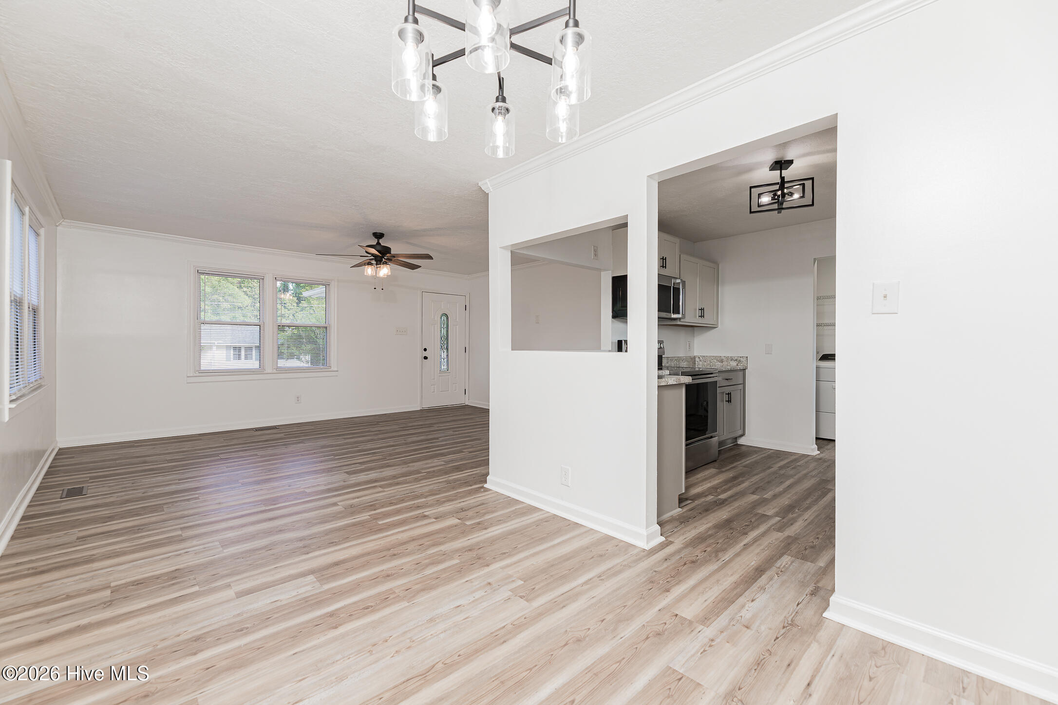1009 River Street Property Photo 11