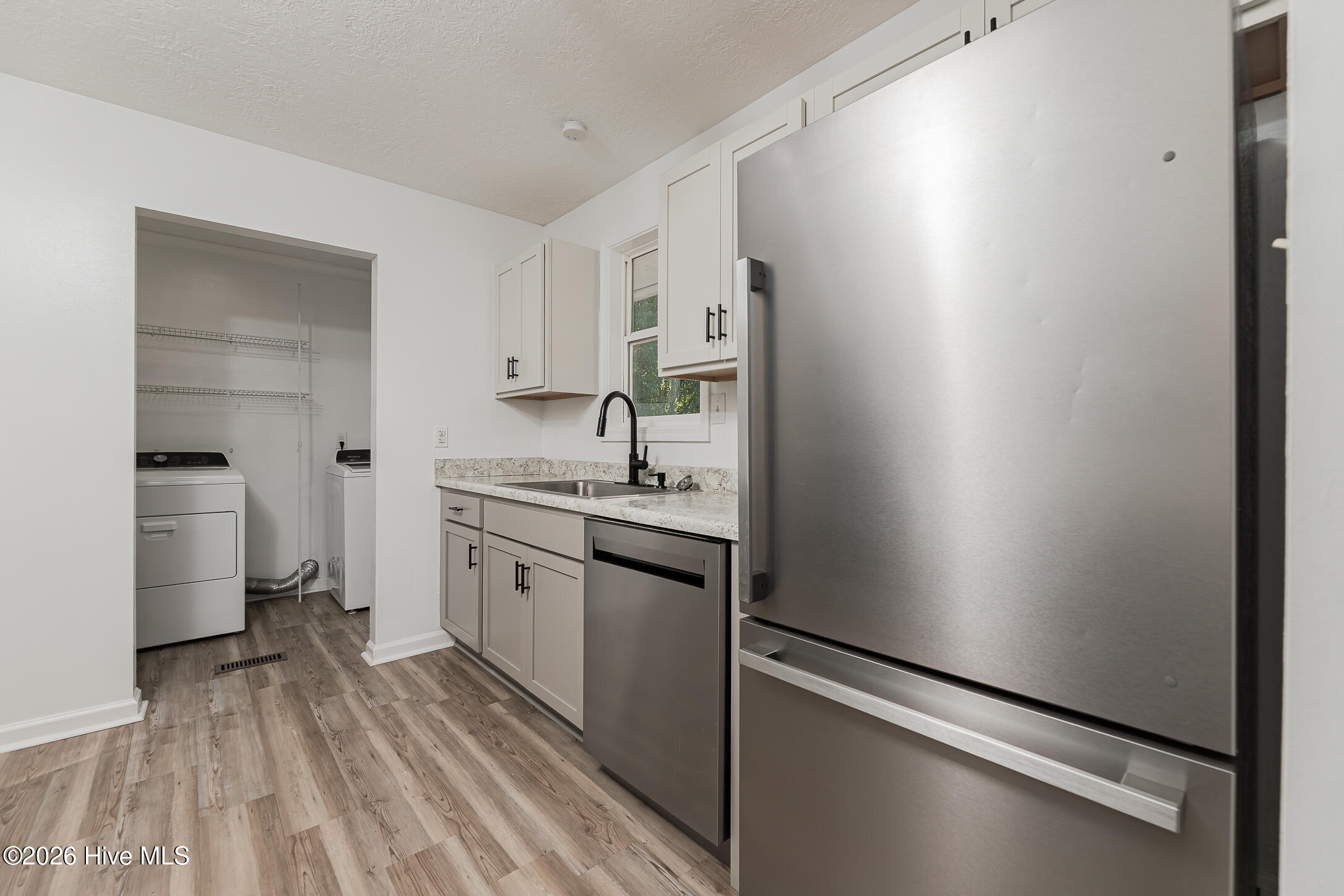 1009 River Street Property Photo 14
