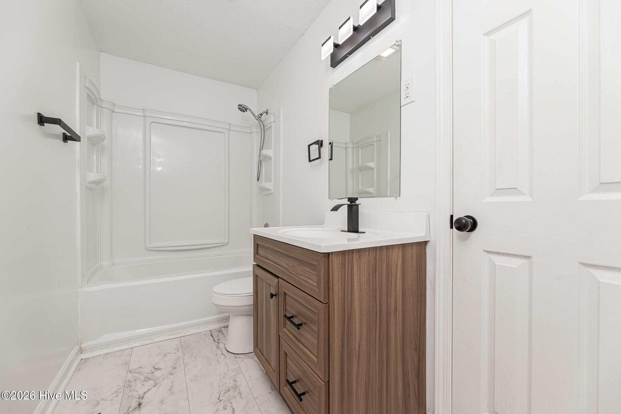1009 River Street Property Photo 33