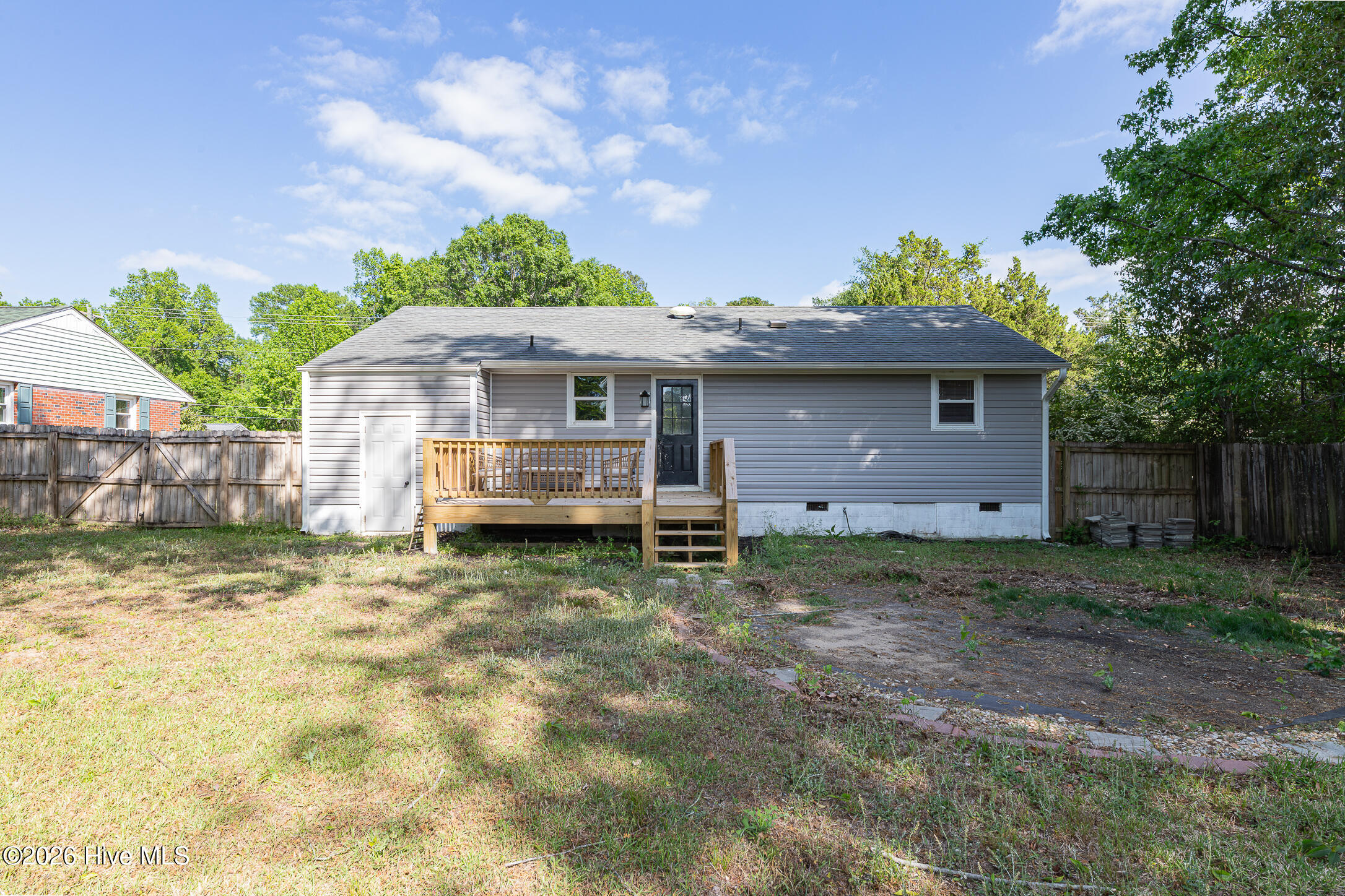 1009 River Street Property Photo 37