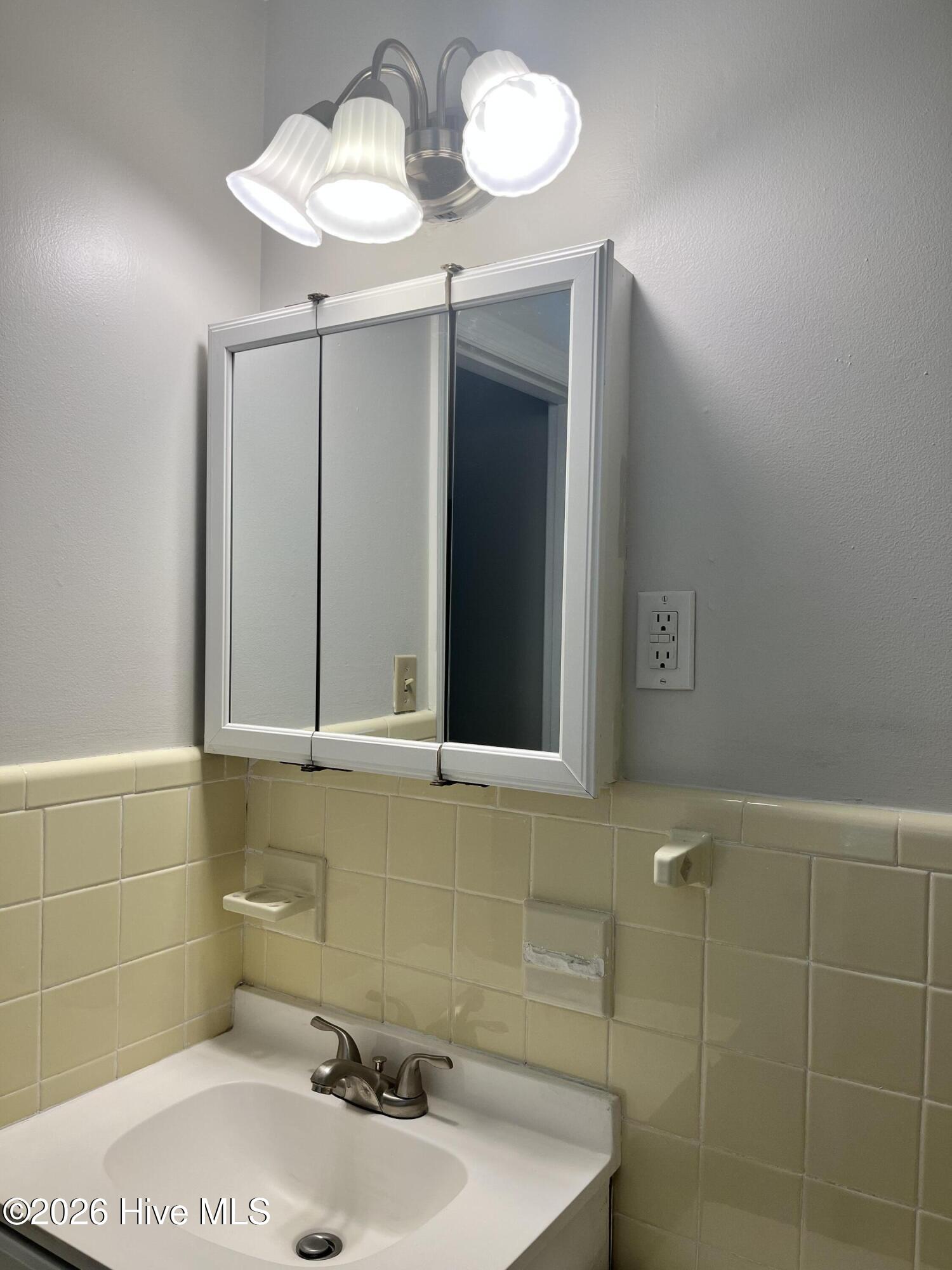 500 Turnpike Road Property Photo 7