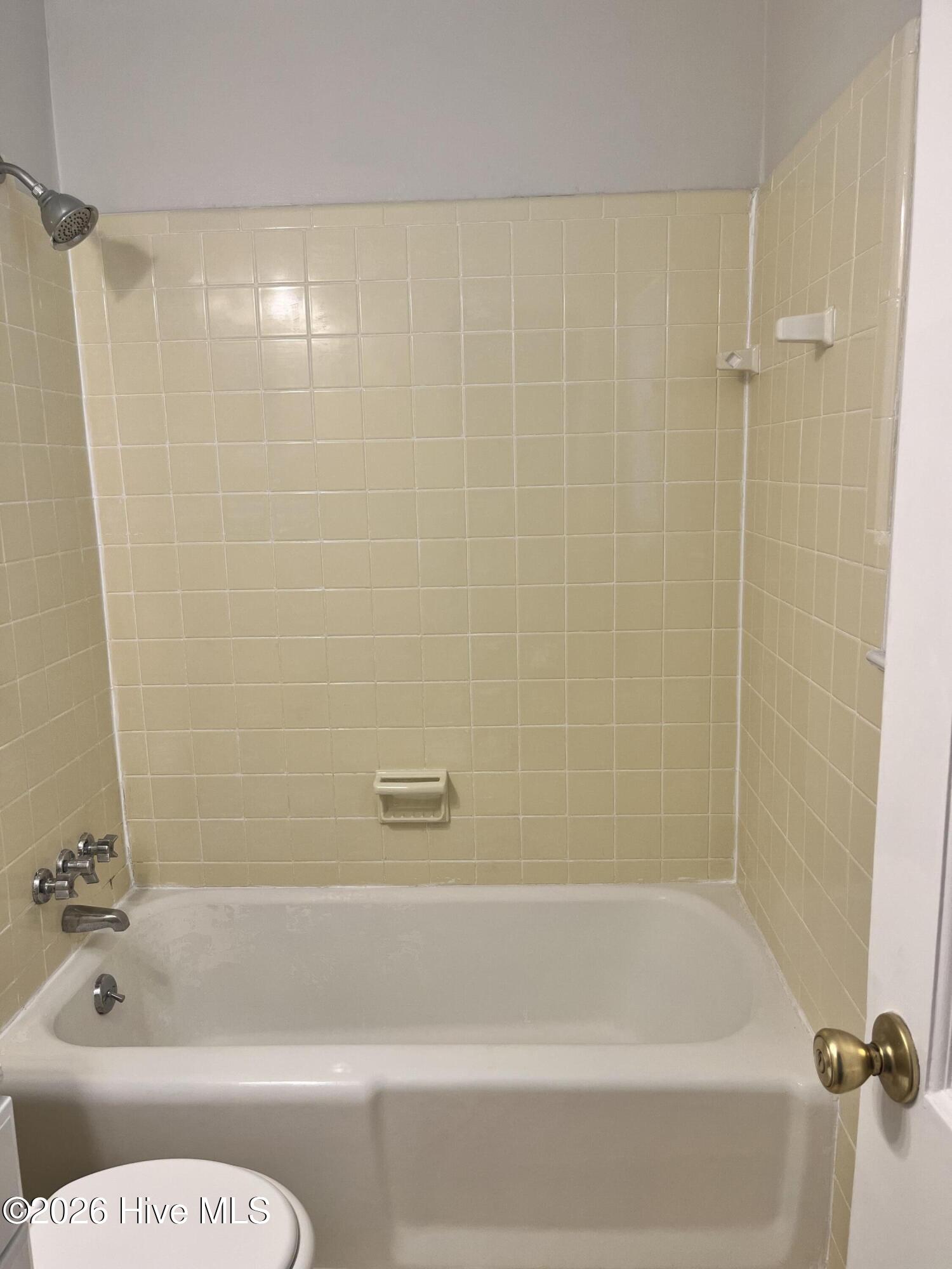 500 Turnpike Road Property Photo 8