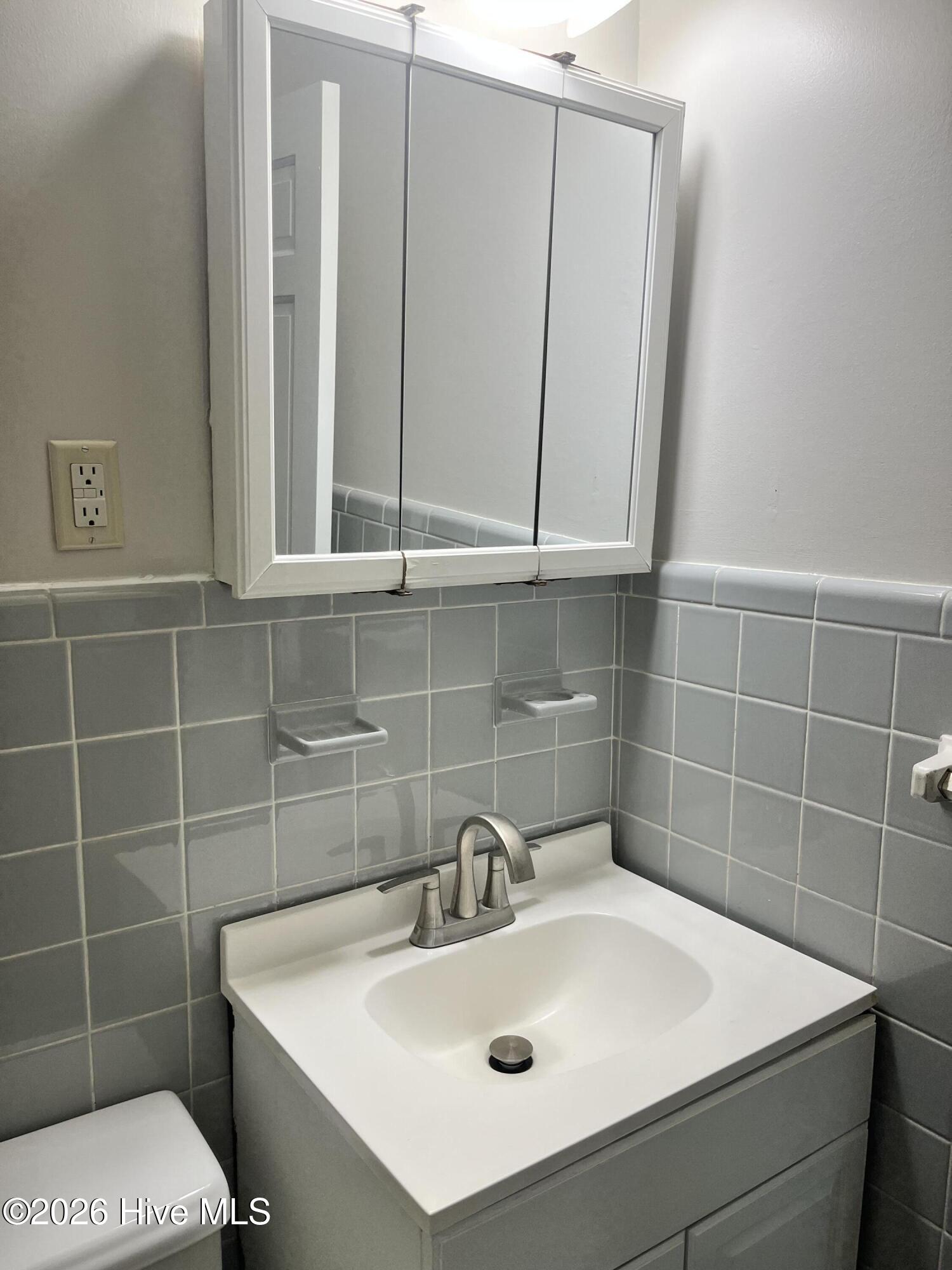 500 Turnpike Road Property Photo 11