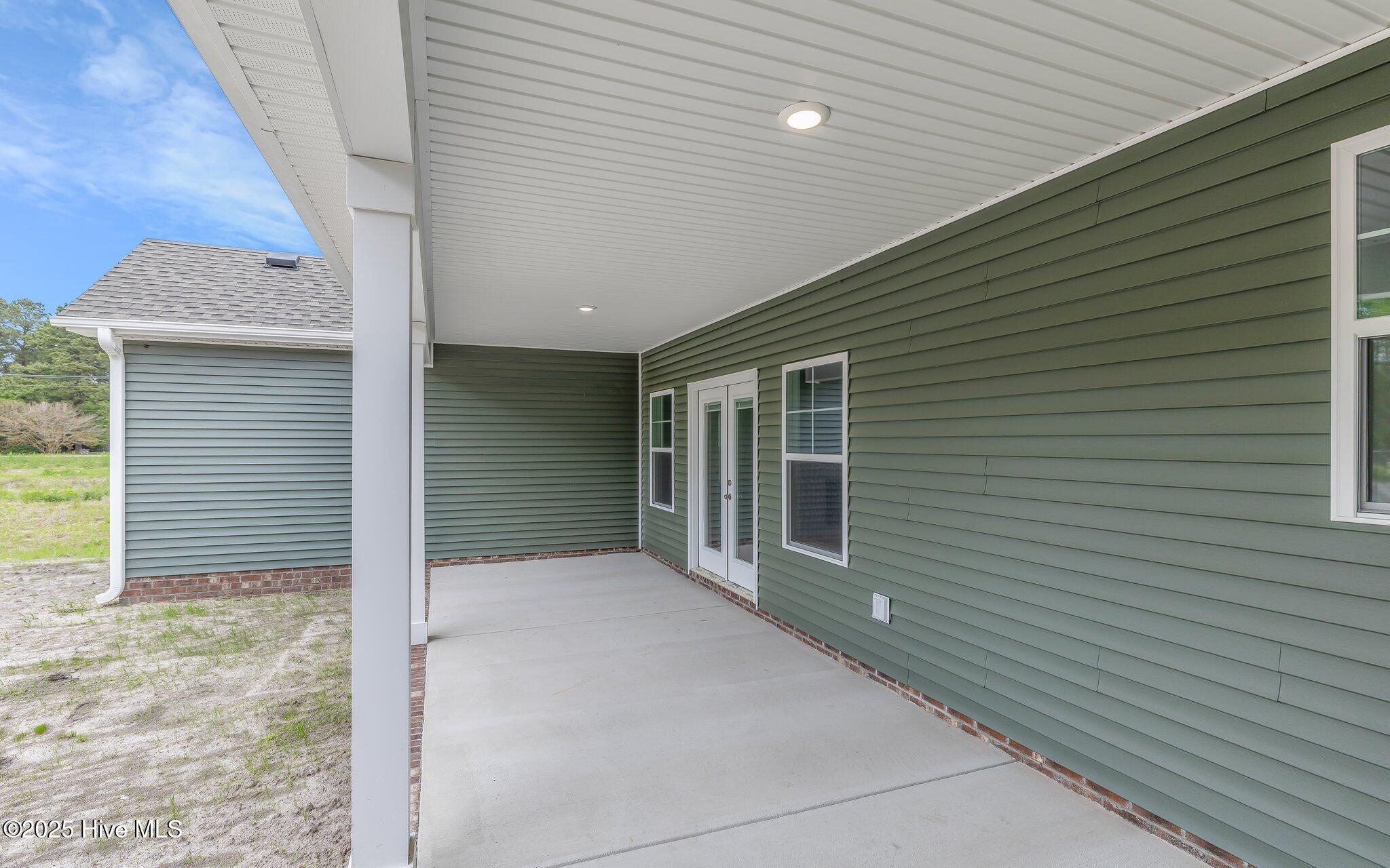 143 Copper Run Loop Property Photo 35