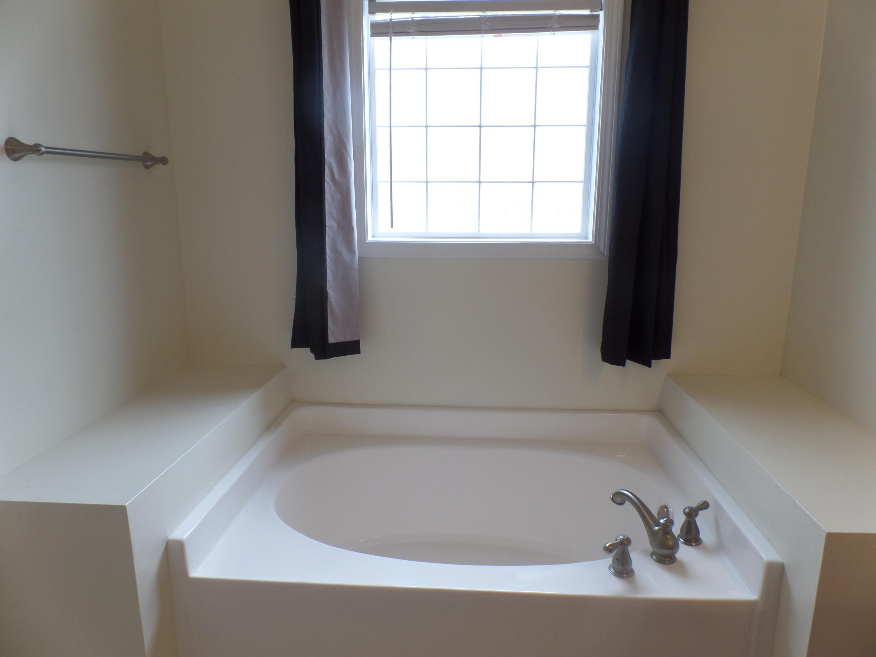 9 Remington Lane Property Photo 10