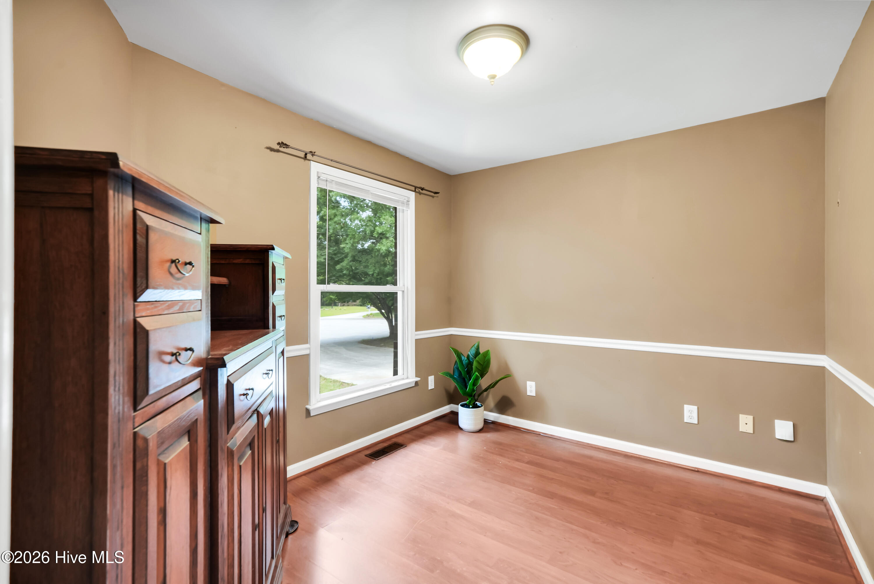 7004 Poplar Knoll Court Property Photo 17